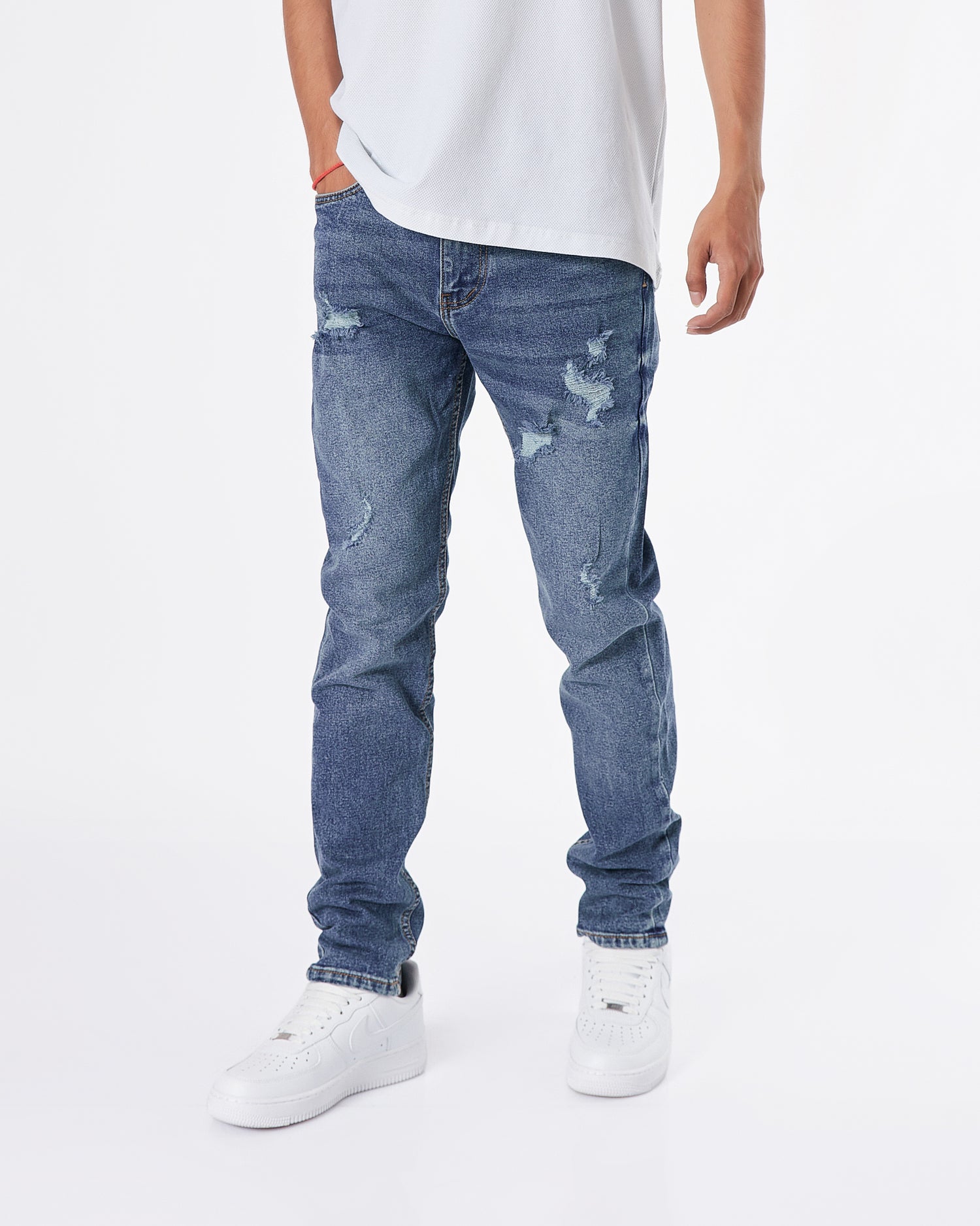 ARM Distressed Men Blue Slim Fit  Jeans 24.90