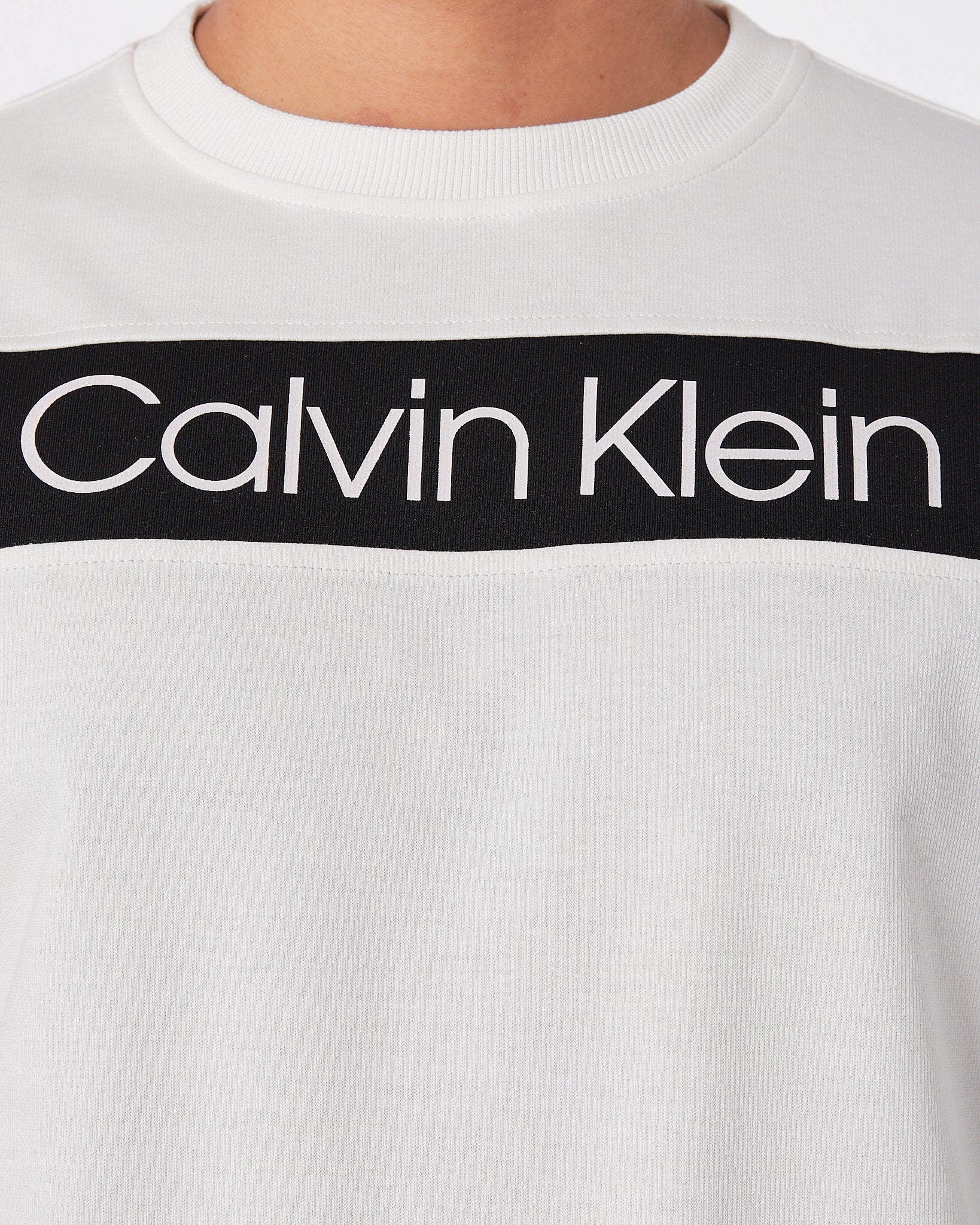 Calvin klein clearance white sweater mens