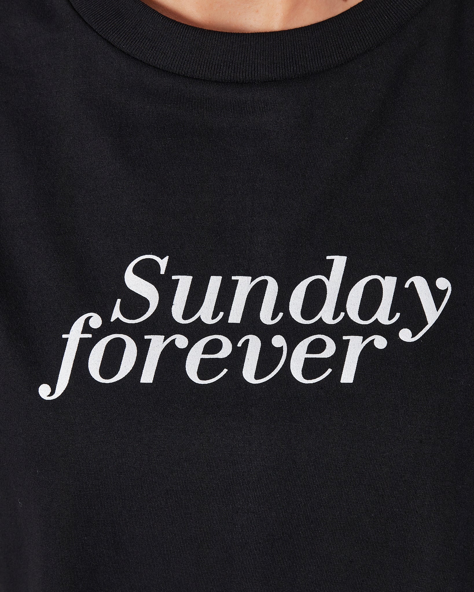 Sunday Forever Lady Black T-Shirt Crop Top 9.90
