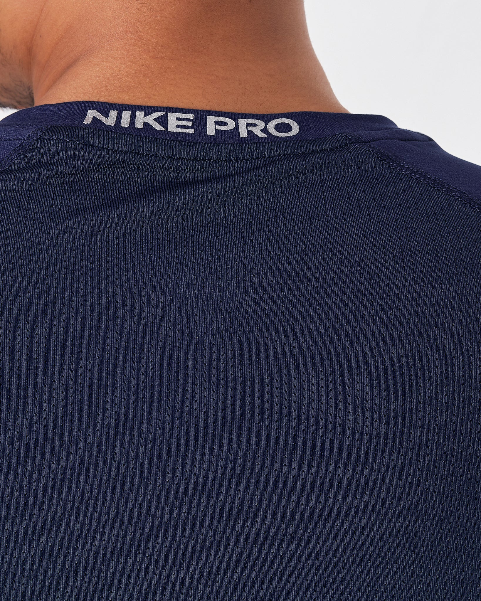 NIK Lightweight Logo Printed Men Blue T-Shirt Long Sleeve 14.50