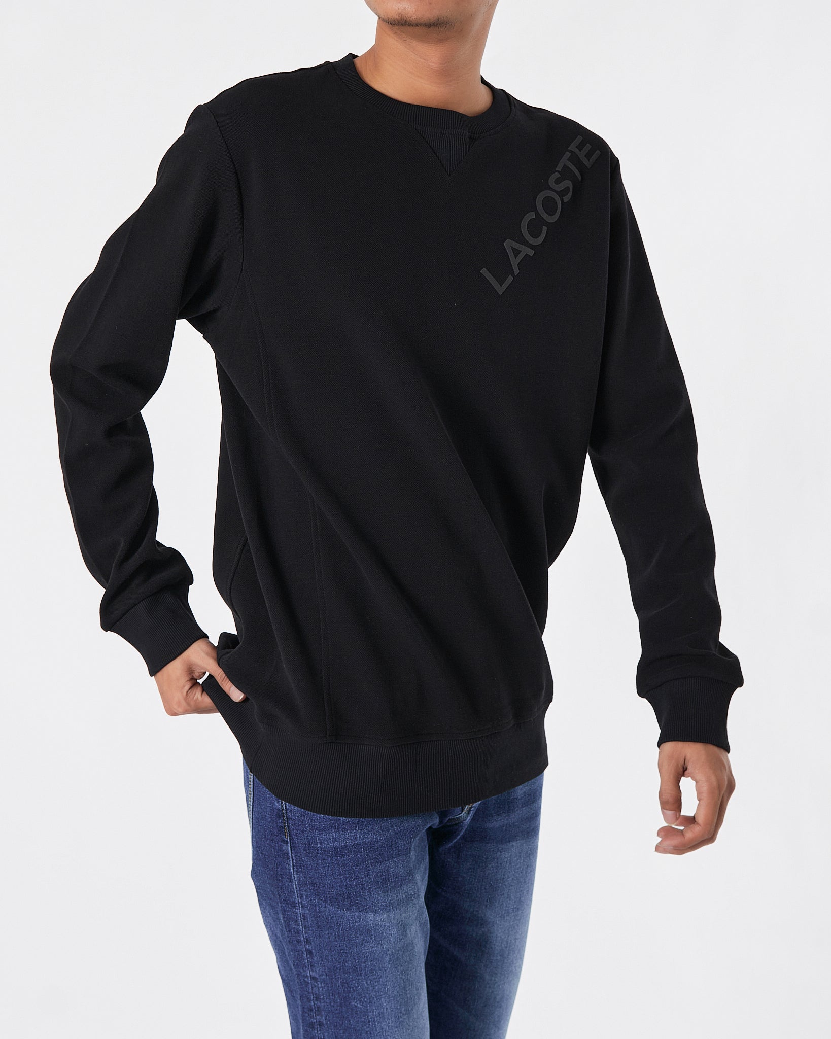 LAC Plain Color Men Black Sweater 22.90