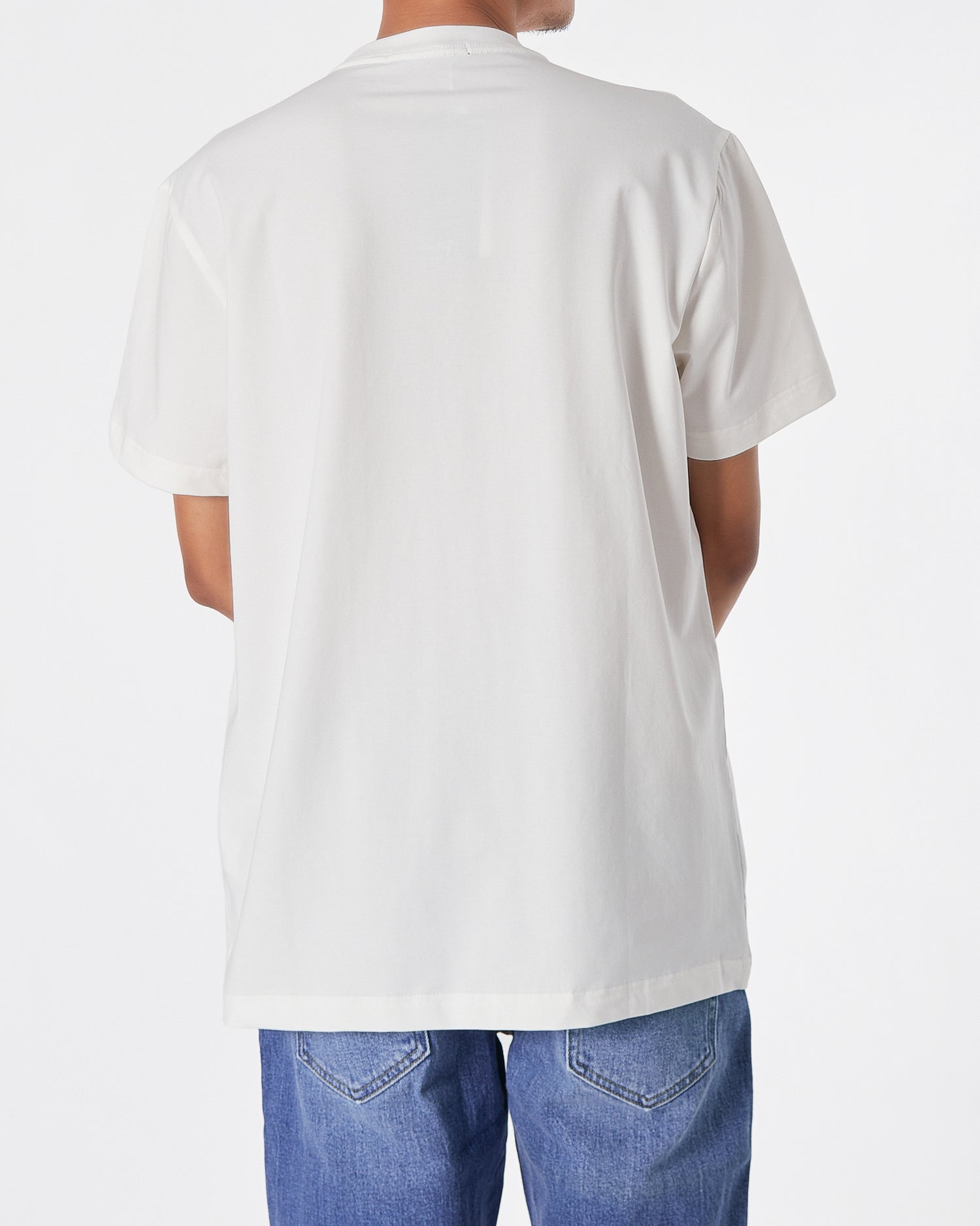 ARM Bird Printed Men White T-Shirt 17.90