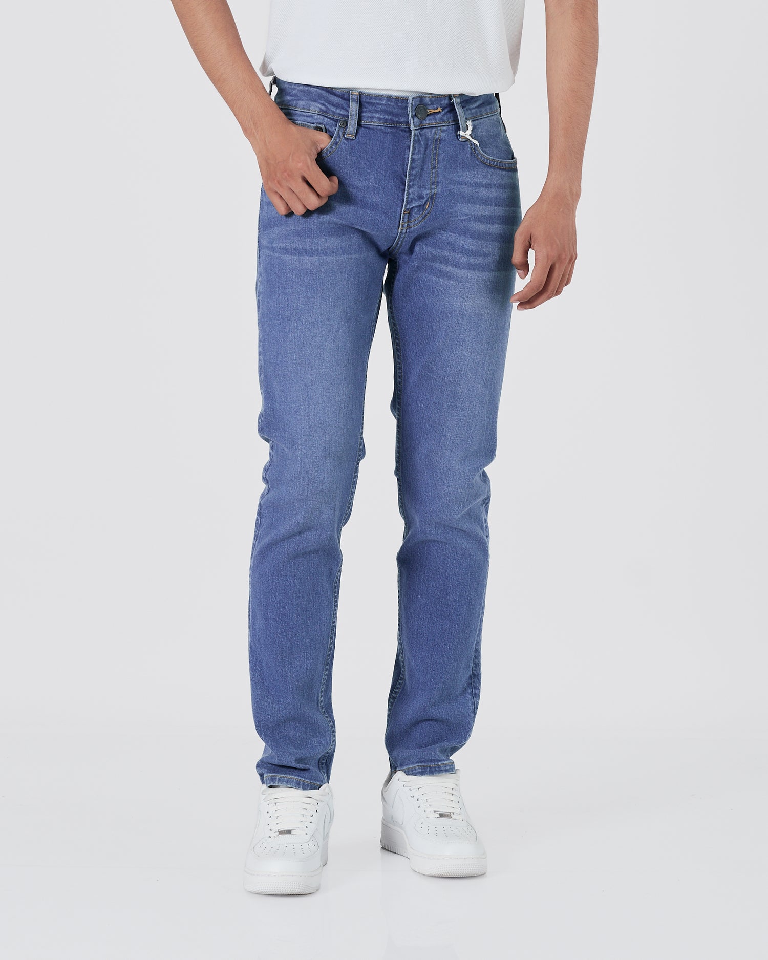 ARM Men Light Blue Slim Fit Jeans 23.90