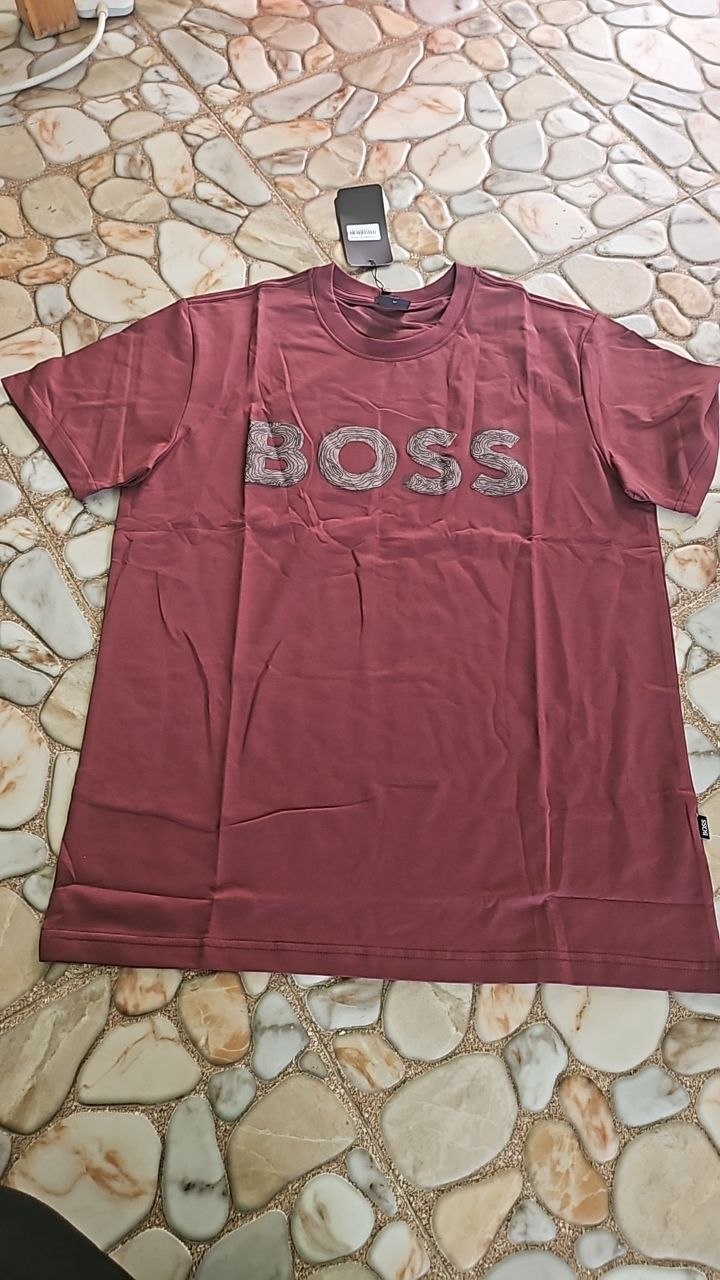 HUG Men T-Shirt 16.90