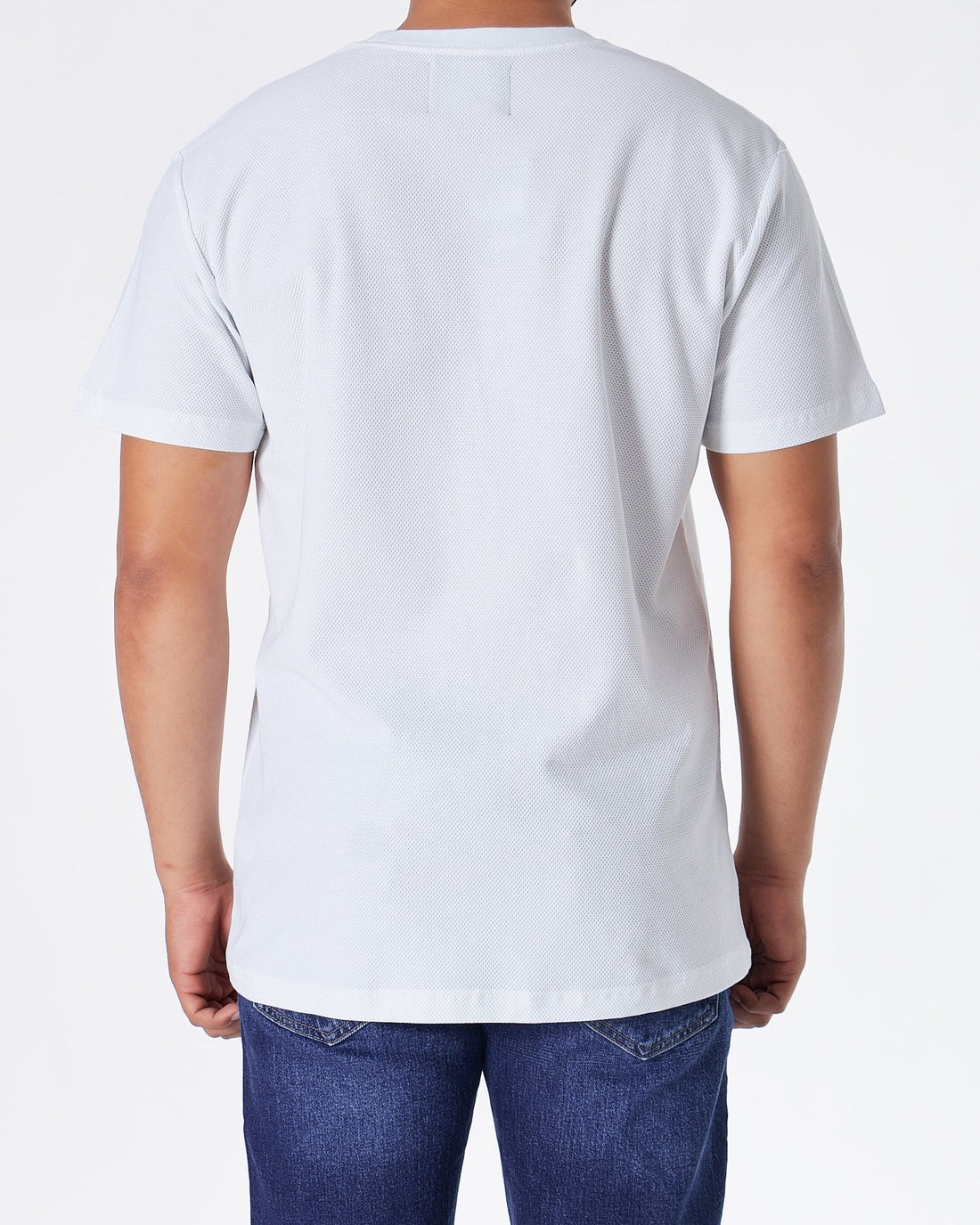 MOI OUTFIT-ABA Solid Color Comfort Men White T-Shirt 14.90