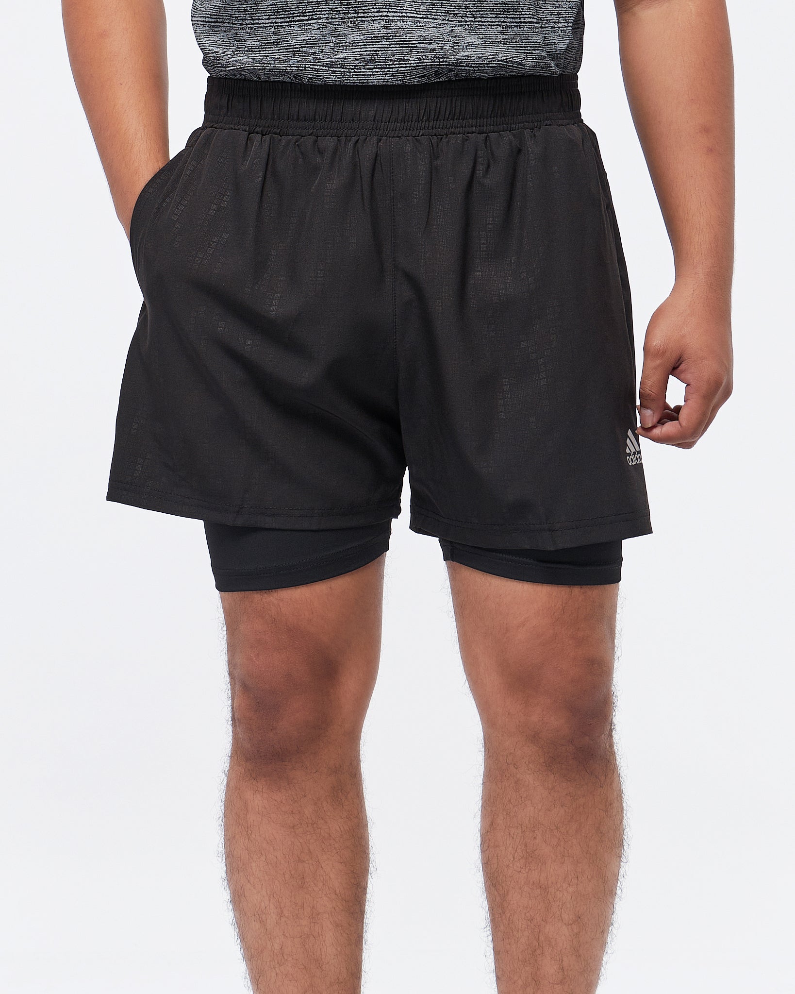 MOI OUTFIT-AD Sdie Striped 2 in 1 Men Sport Shorts 14.50