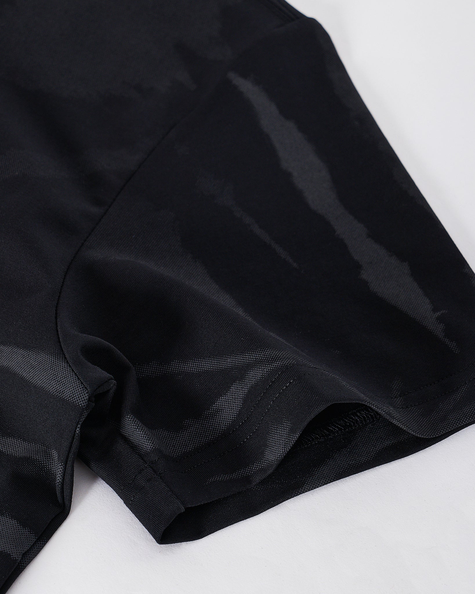 MOI OUTFIT-AD Tie Dye Men Black T-Shirt 15.90