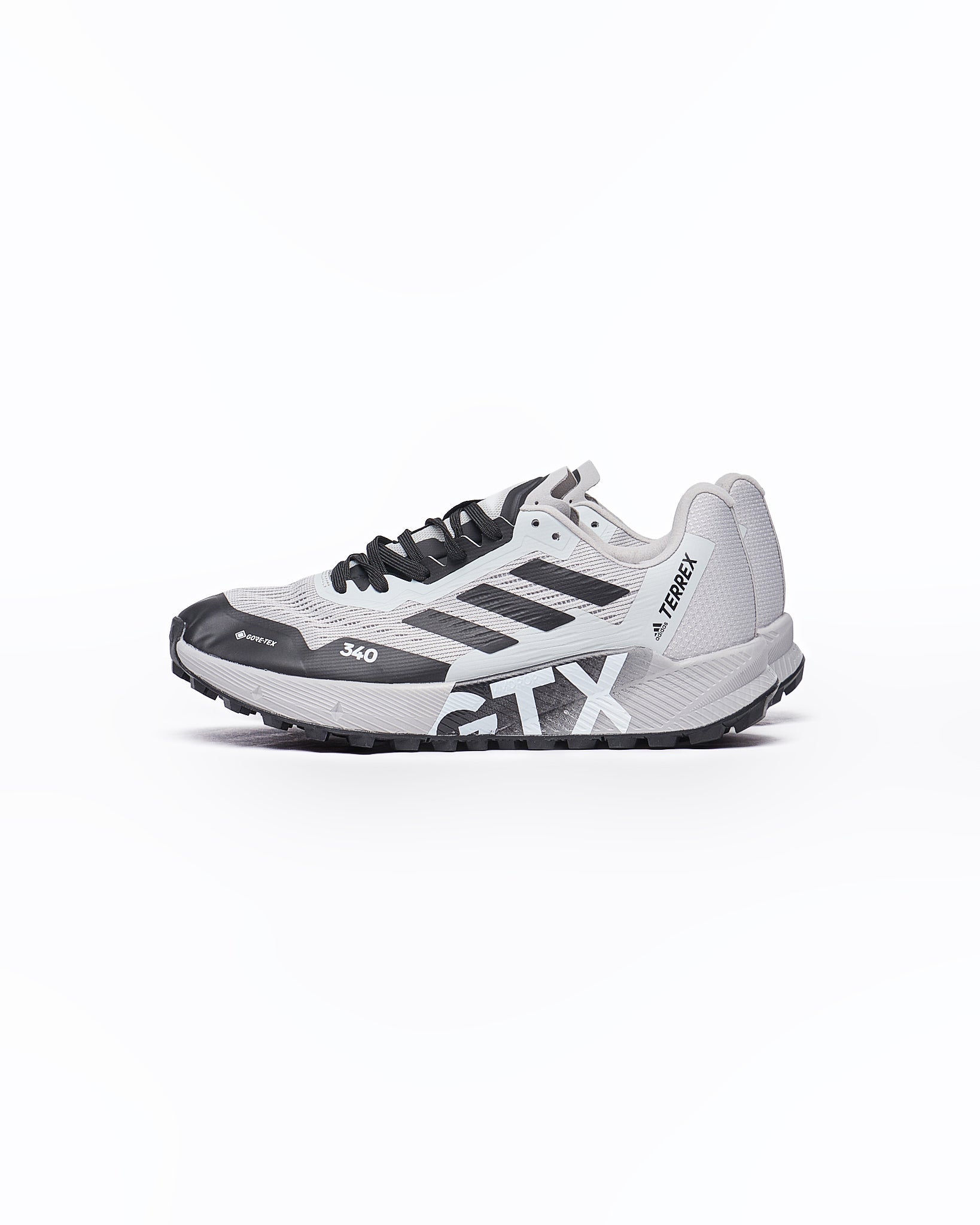 MOI OUTFIT-ADI Terrex Men Grey Runners Shoes 40.90