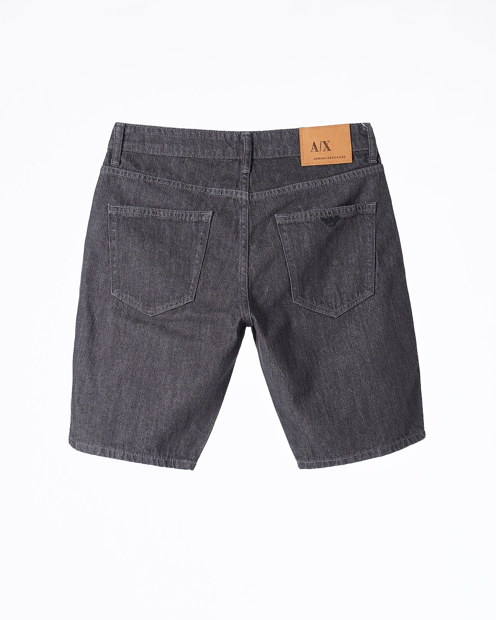 Short jeans hot sale outfit men