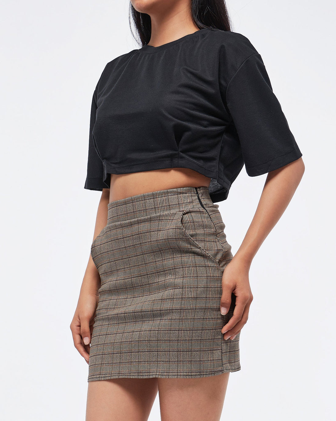 MOI OUTFIT-Candy Color Lady Crop Top 11.90