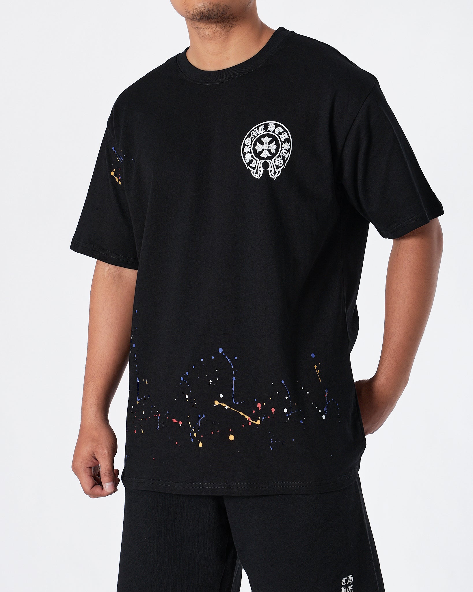 MOI OUTFIT-CH Ink Splash Men Black T-Shirt 24.90