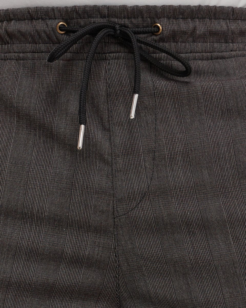 MOI OUTFIT-Checked Side Stripes Men Pants Slim Fit 17.90