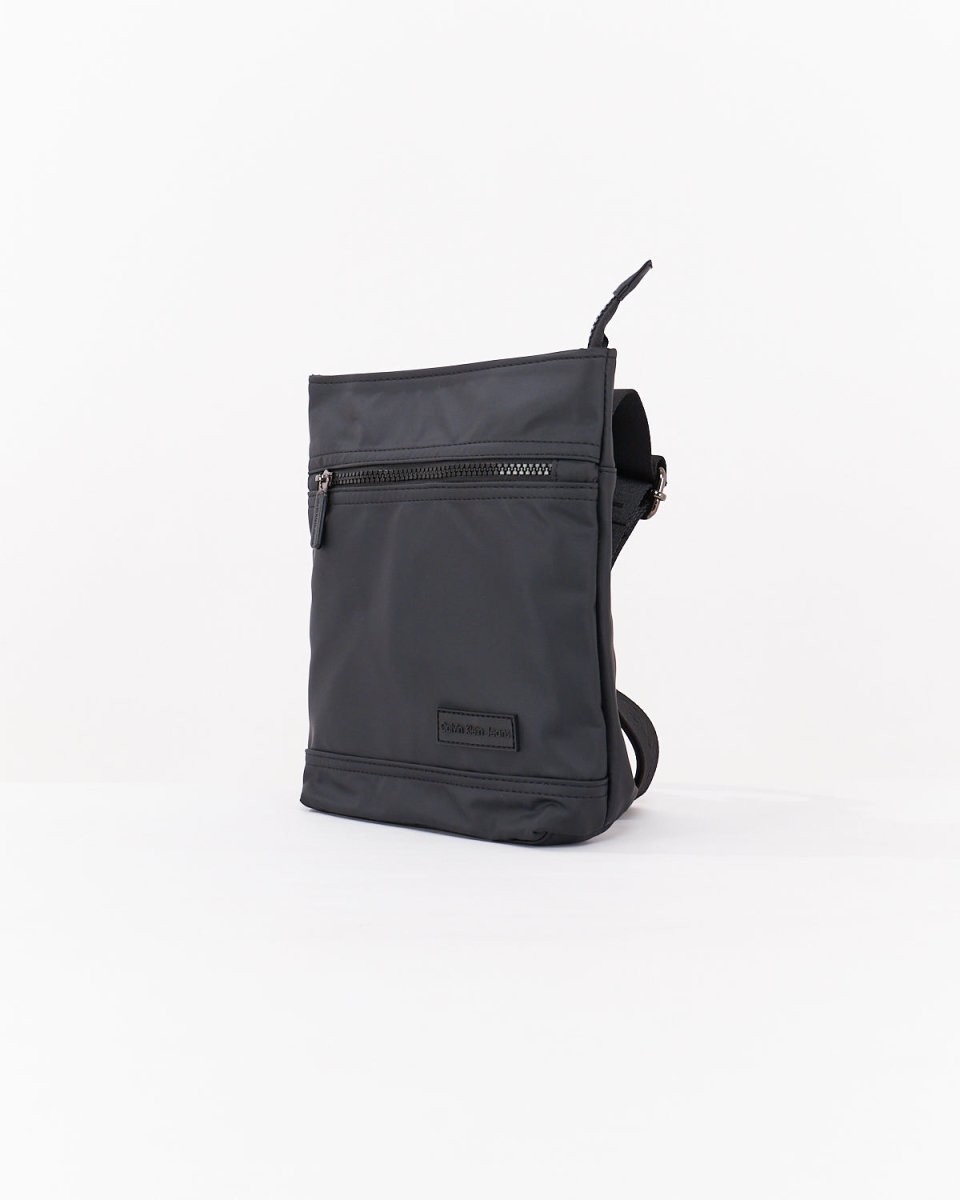 MOI OUTFIT-CK Men Sling Bag 22.90