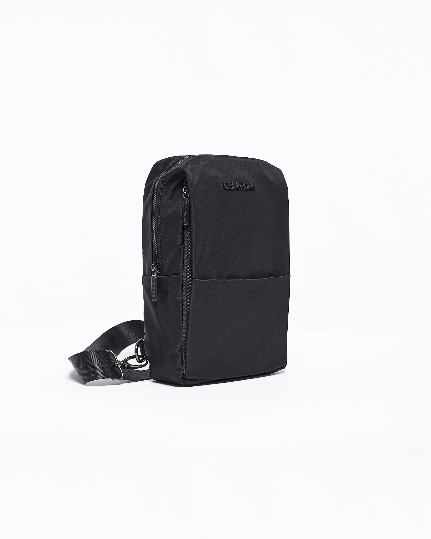 MOI OUTFIT-CK One Shoulder Strap Men Sling Bag 27.90