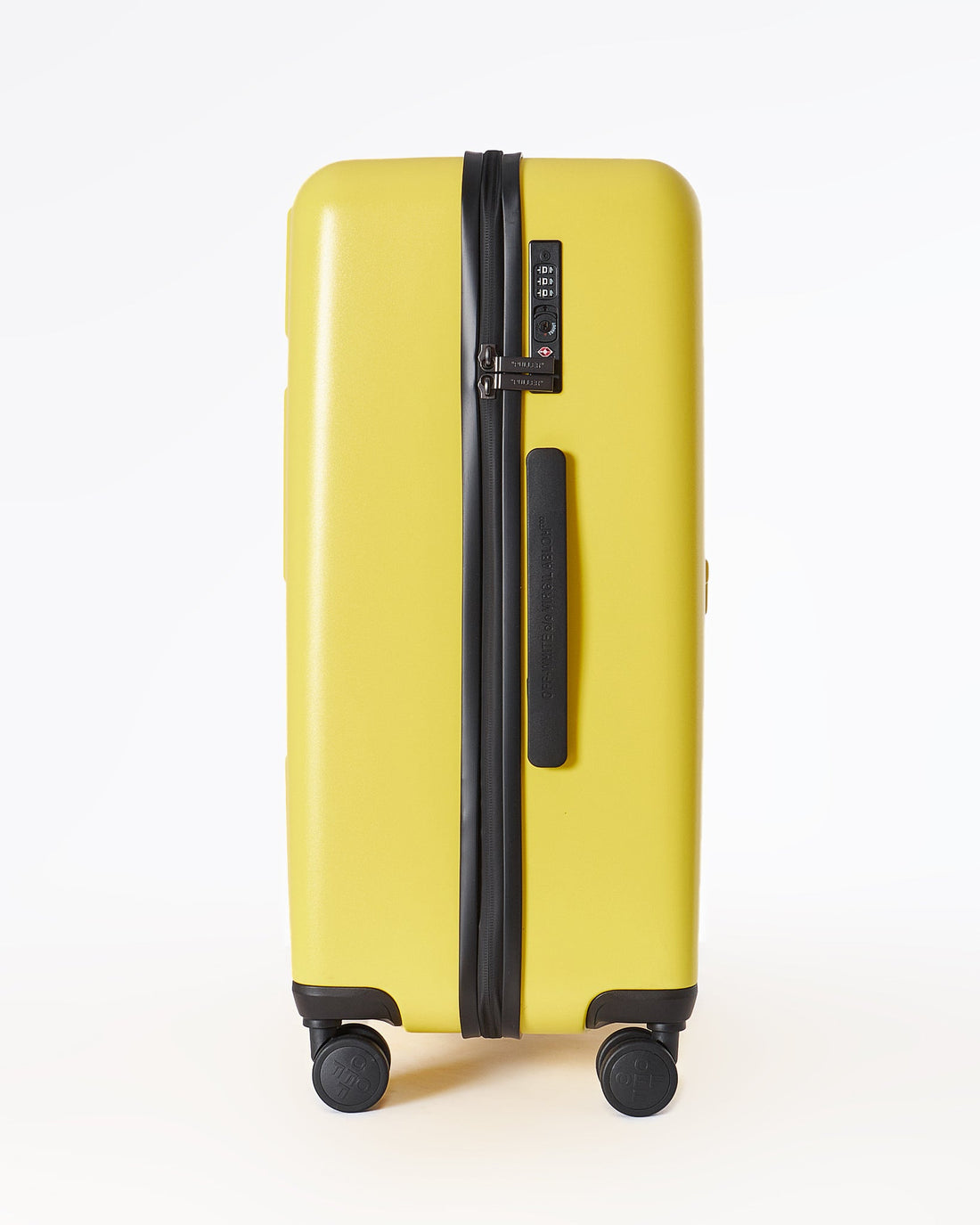 MOI OUTFIT-Cross Arrow Logo Check-In M Luggage 229.90