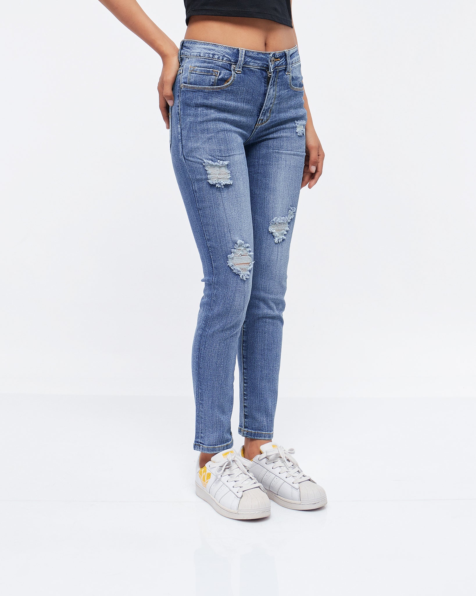 MOI OUTFIT-Distress Slim Fit 711 Lady Jeans 19.90