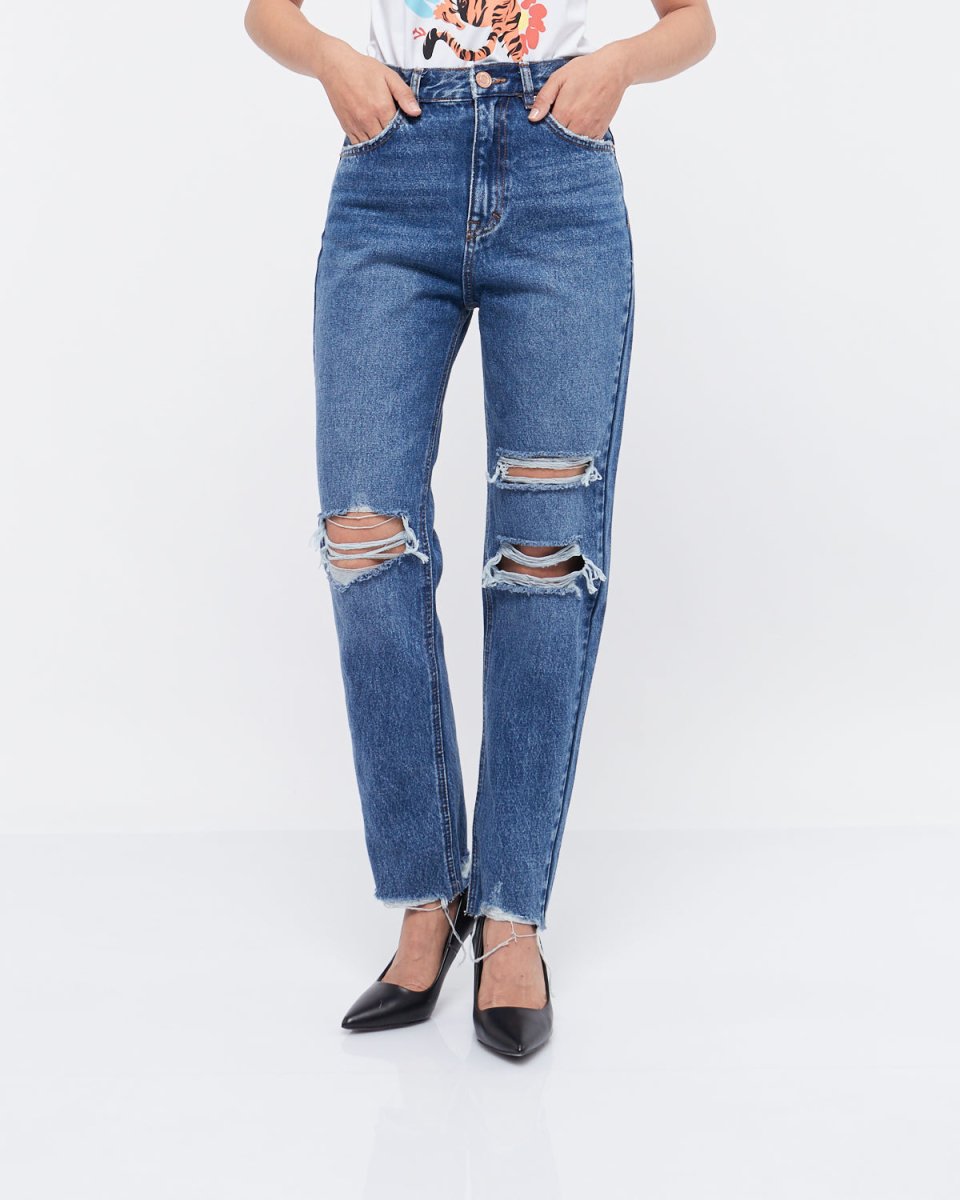 MOI OUTFIT-Distressed Lady Boyfriend Jeans 19.90