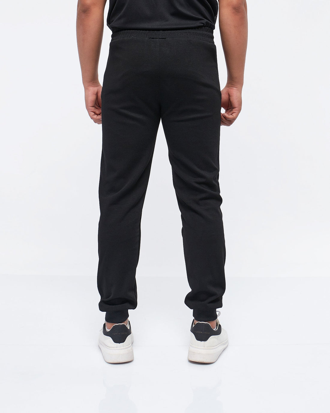MOI OUTFIT-Double Swooh Logo Printed Men Joggers 14.90