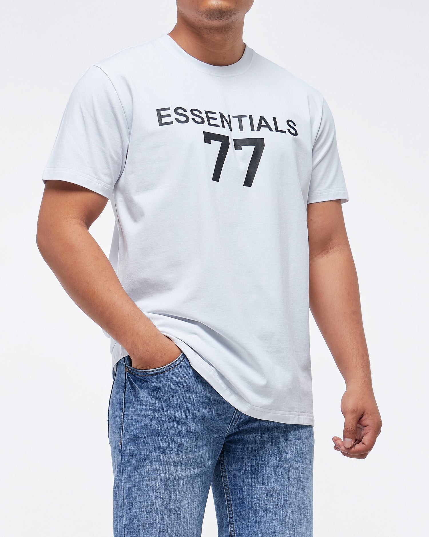 MOI OUTFIT-Essentials 77 Printed Men T-Shirt 14.50