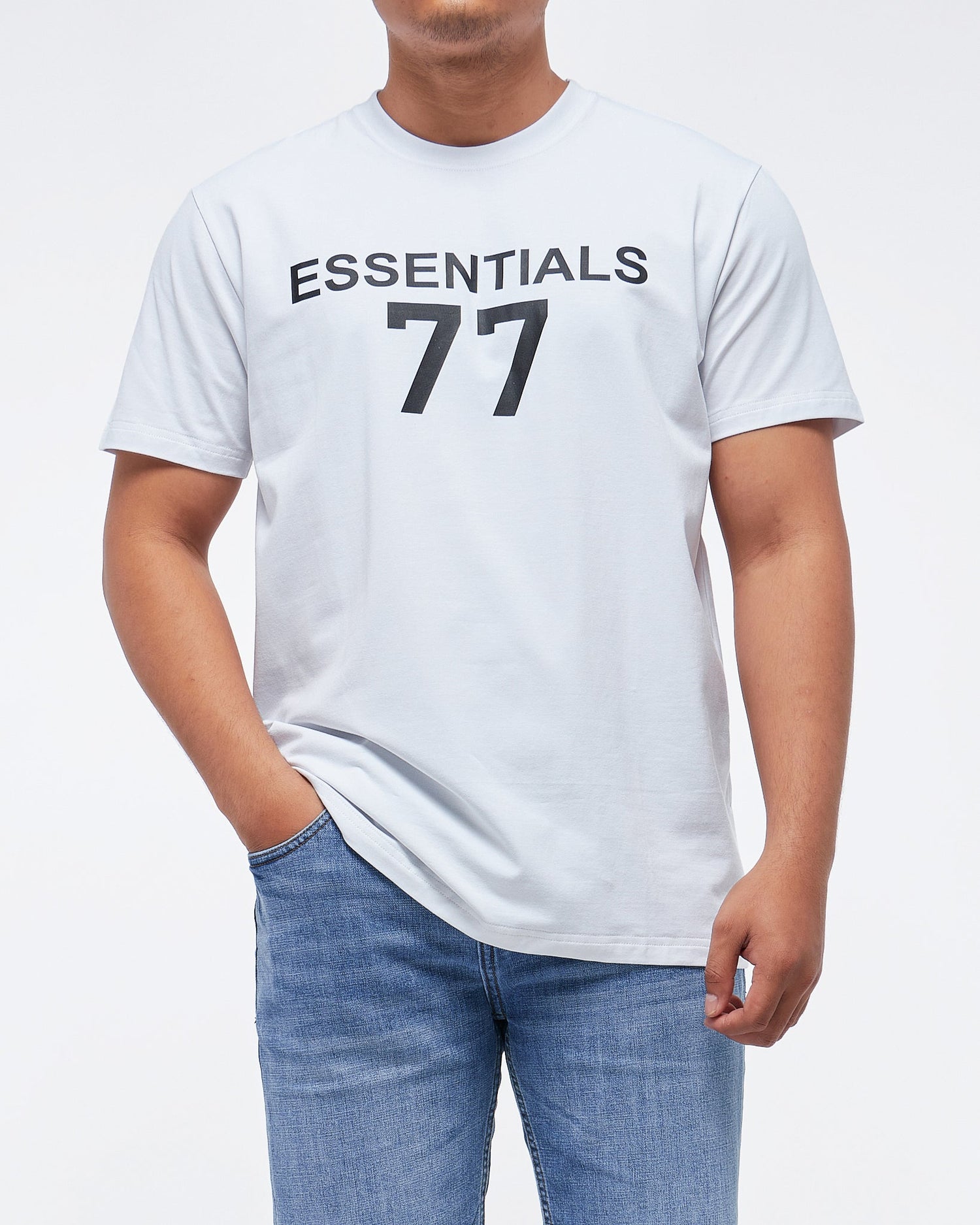 MOI OUTFIT-Essentials 77 Printed Men T-Shirt 14.50