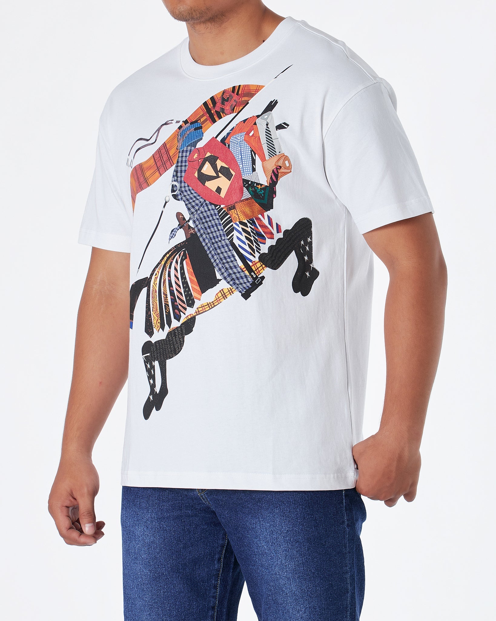 MOI OUTFIT-Establish Horse Printed Men T-Shirt 44.90