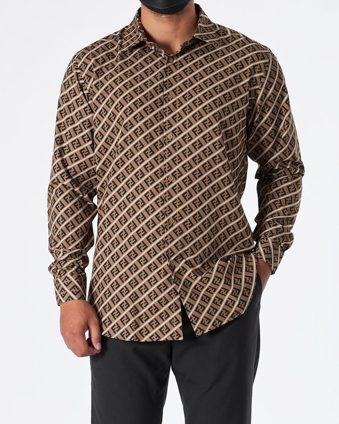 MOI OUTFIT-FF Monogram Men Shirts Long Sleeve 69.90