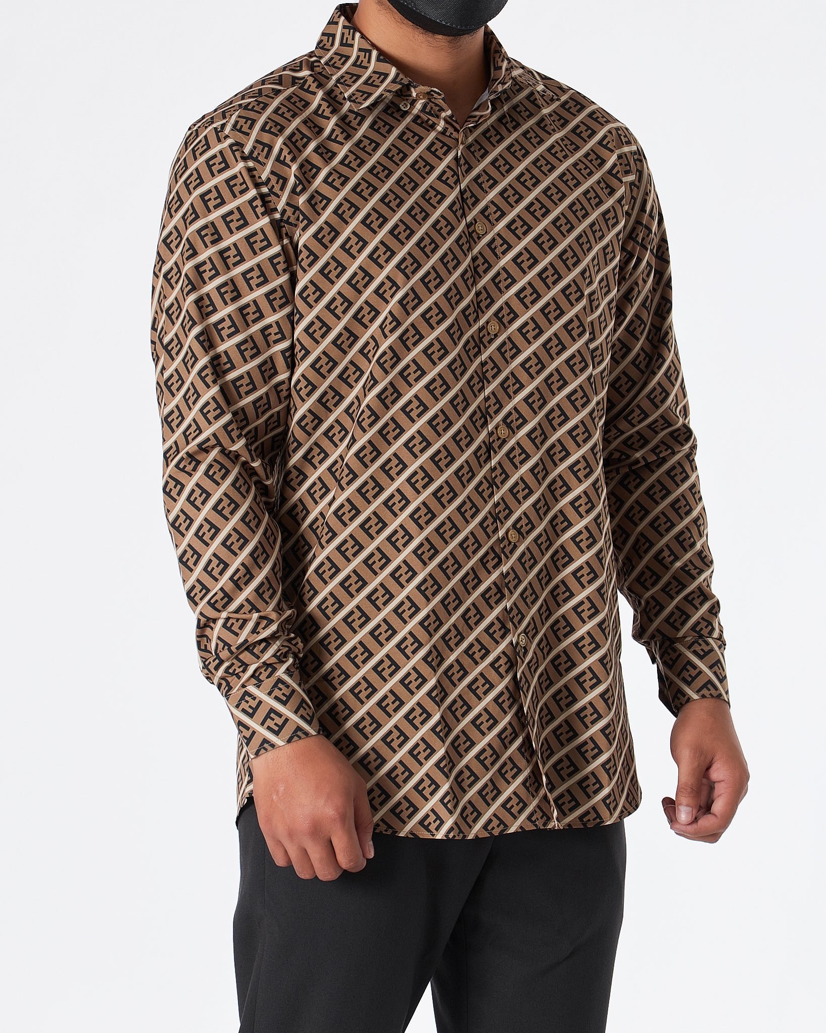 MOI OUTFIT-FF Monogram Men Shirts Long Sleeve 69.90