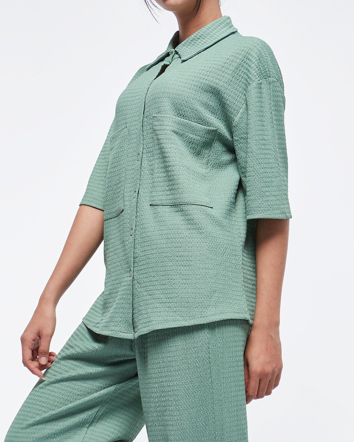 MOI OUTFIT-Front Pocket Lady Shirt Short Sleeve 12.90
