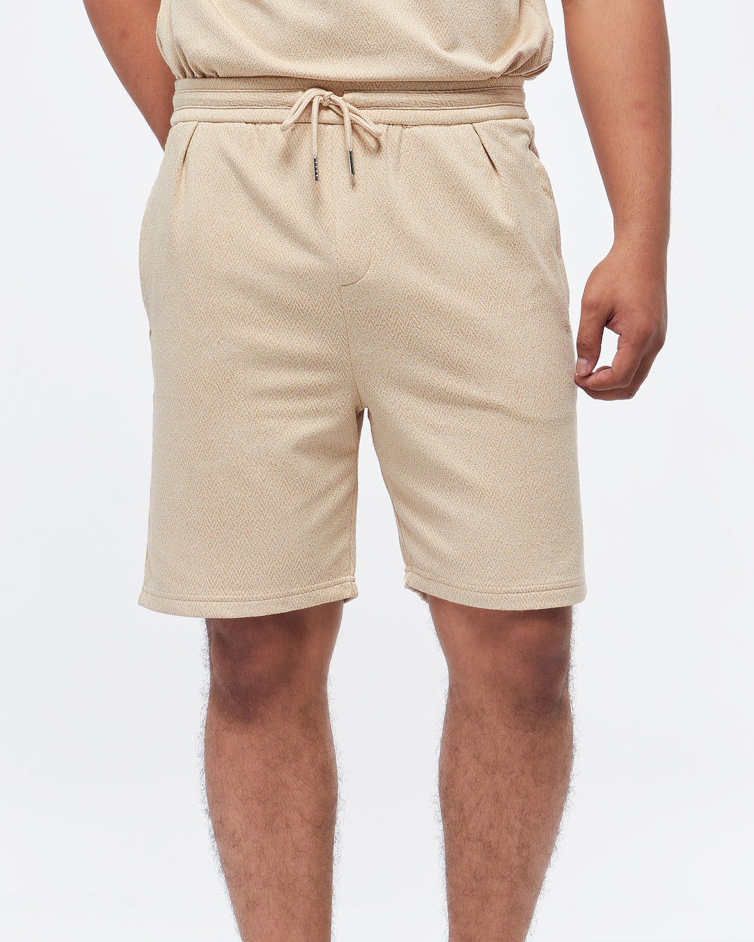 MOI OUTFIT-Geometric Square Pattern Men Shorts 13.90