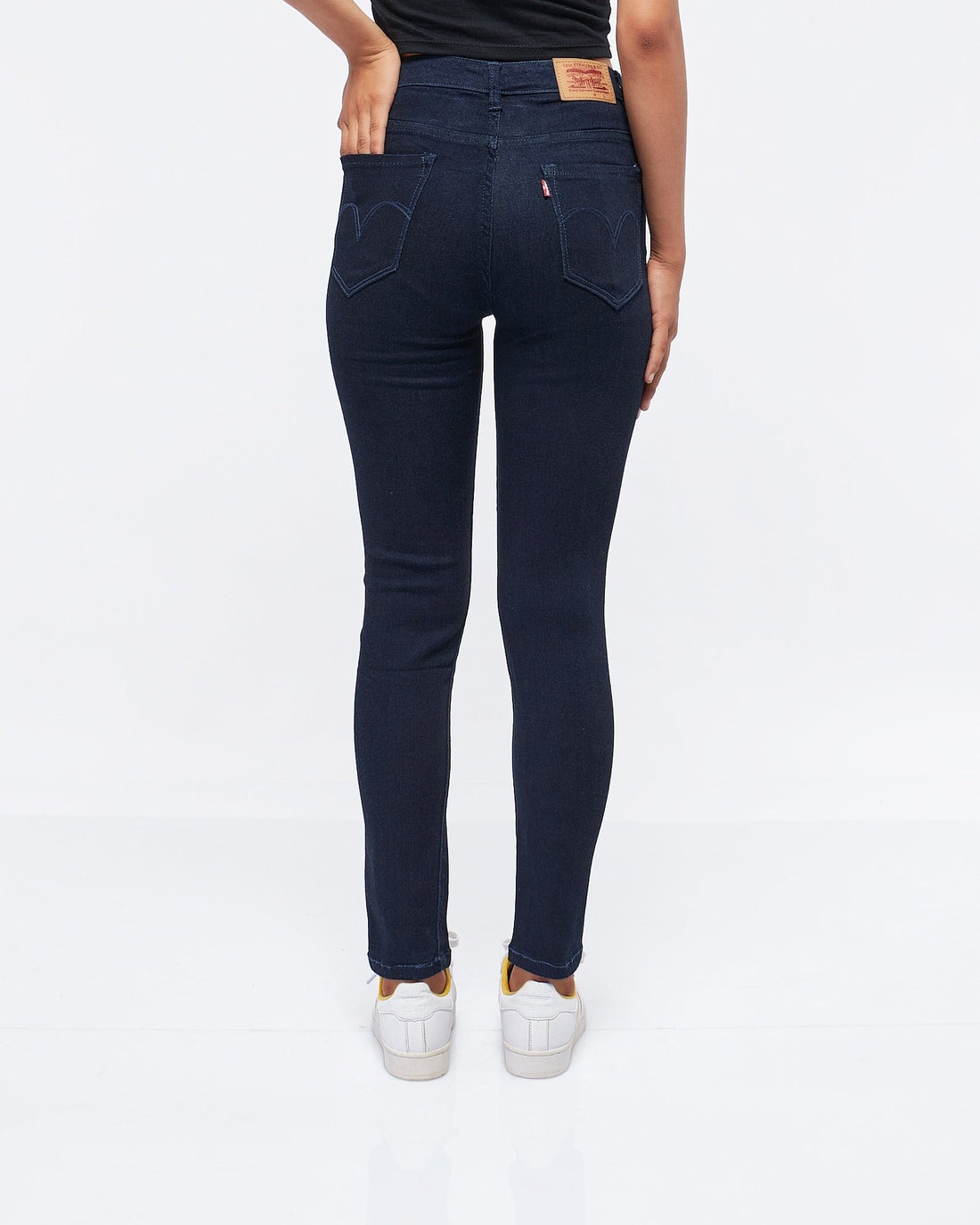 MOI OUTFIT-High Rise Slim Fit 711 Lady Jeans 18.90