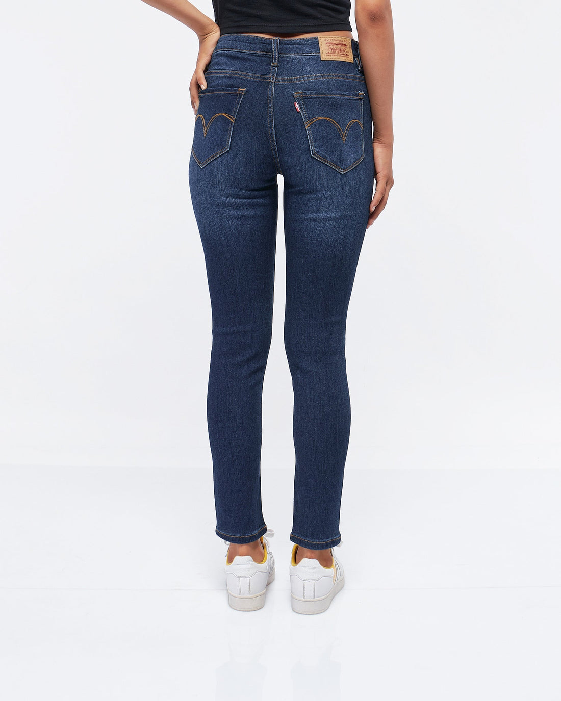 MOI OUTFIT-High Rise Slim Fit 711 Lady Jeans 18.90