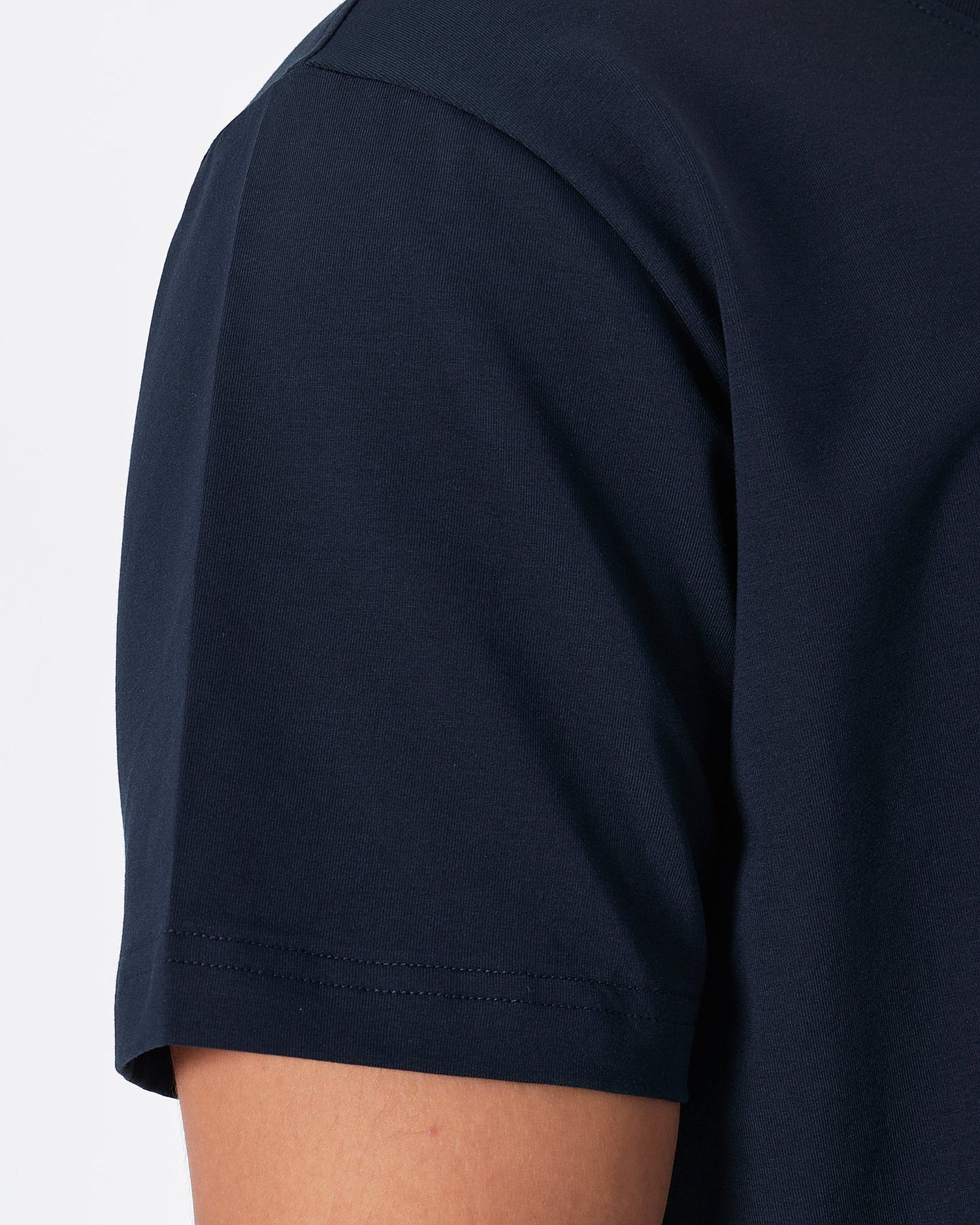 MOI OUTFIT-LAC Plain Men Dark Blue T-Shirt 15.90