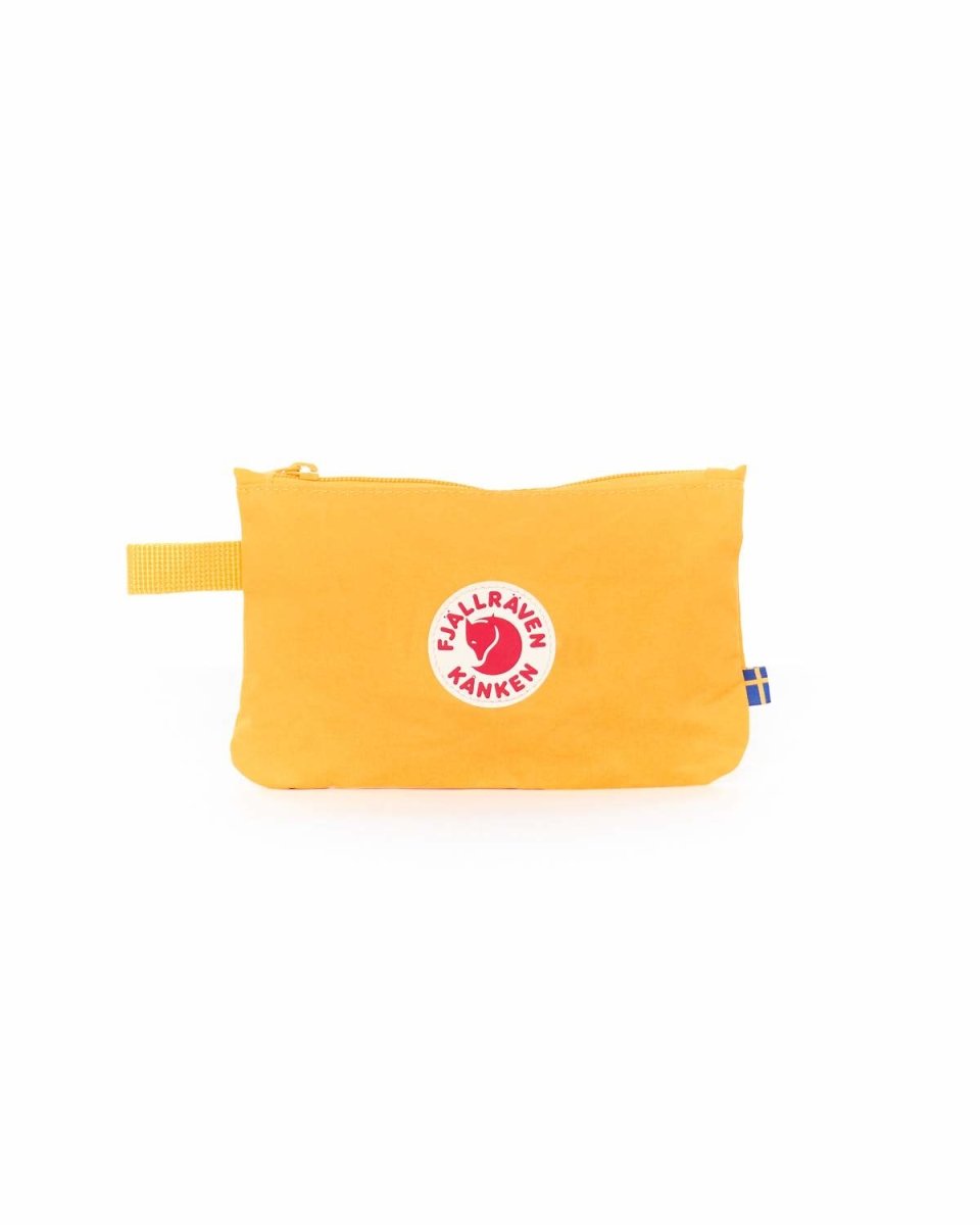 MOI OUTFIT-Logo Embroidered Gear Pocket Bag 16.90