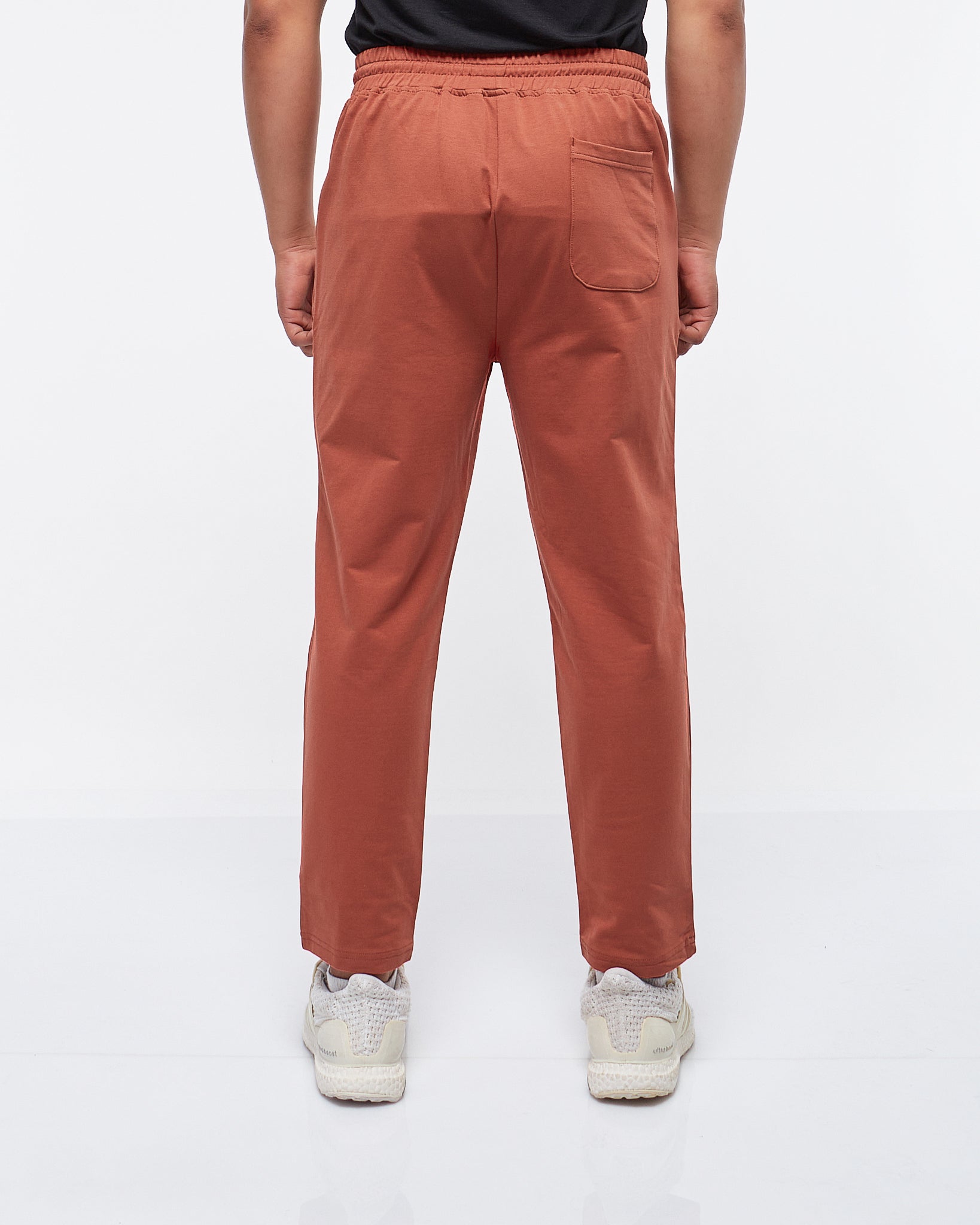 MOI OUTFIT-Logo Embroidered Men Track Pants 17.90