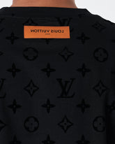 MOI OUTFIT-LV Monogram Velvet Men T-Shirt 54.90