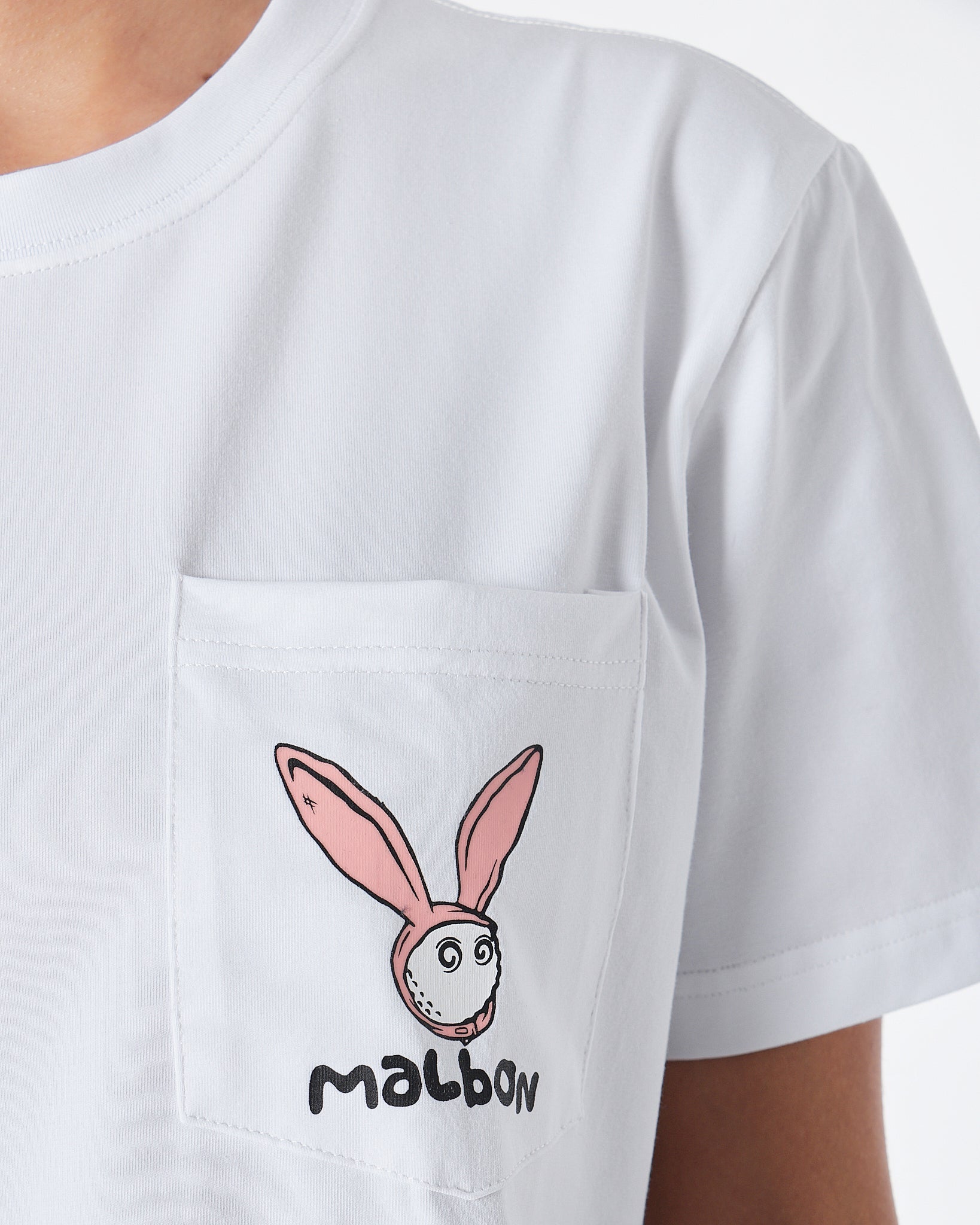 MOI OUTFIT-MAL Bunny Back Printed Unisex White T-Shirt 17.90