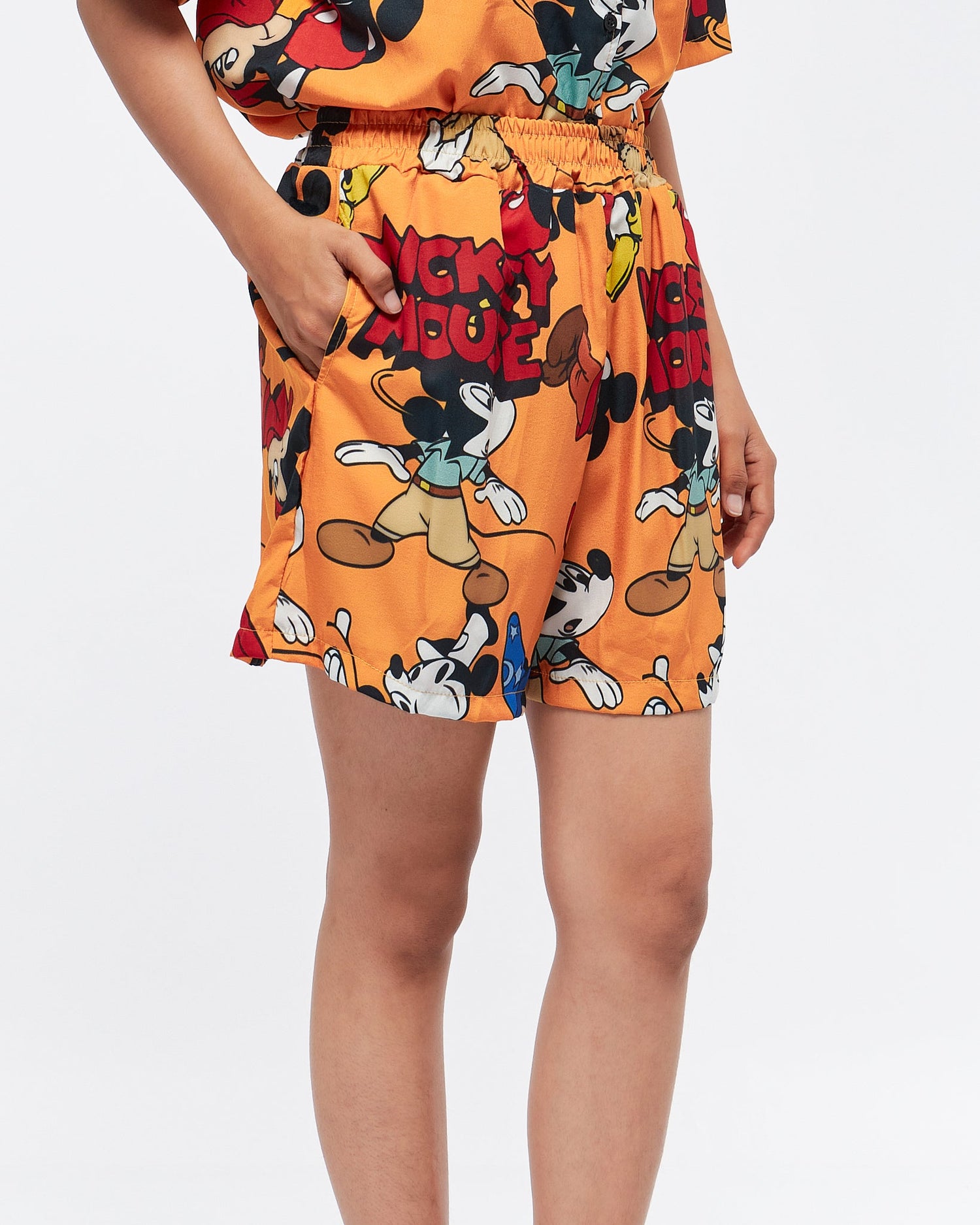 MOI OUTFIT-MickeyMouse Lady Short Pants 8.90