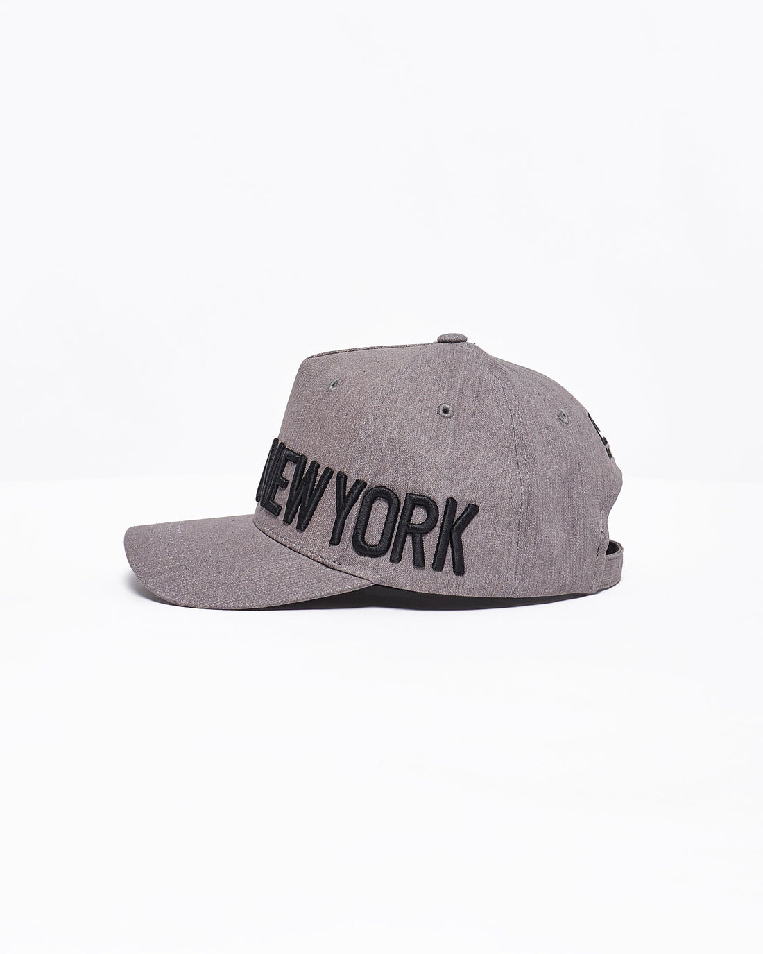 MOI OUTFIT-New York Embroidered Cap 10.90
