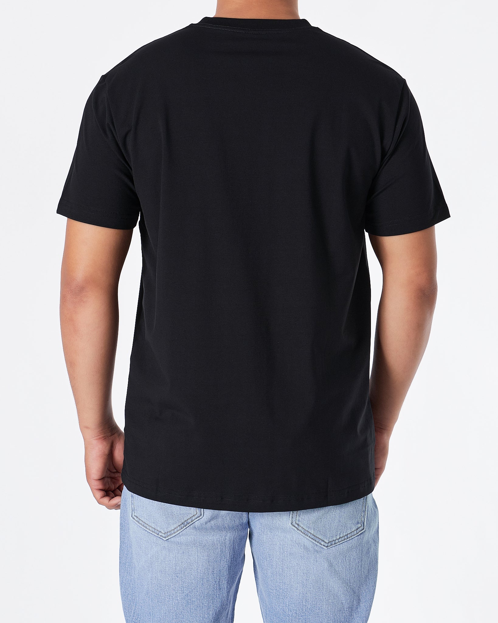 MOI OUTFIT-NIK Air Embroidered Men Black T-Shirt 16.90