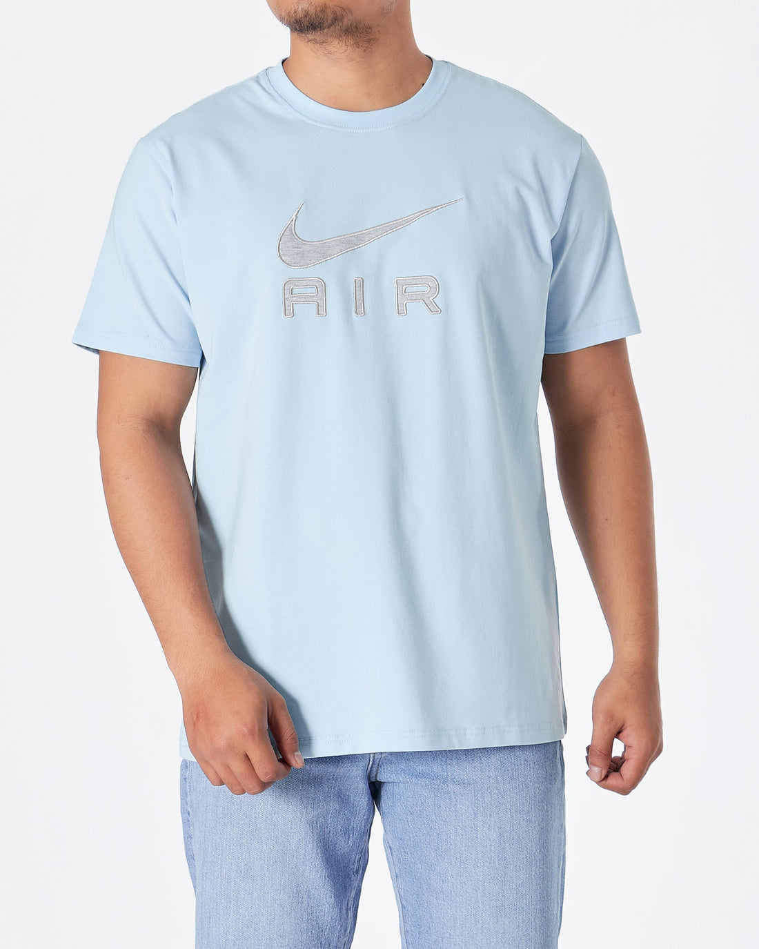 MOI OUTFIT-NIK Air Embroidered Men Blue T-Shirt 16.90