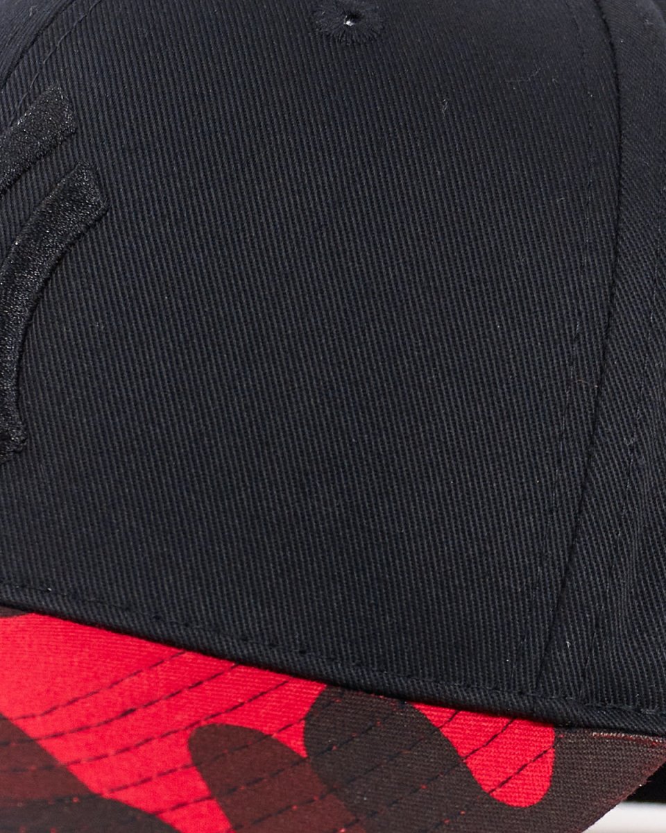 MOI OUTFIT-NY Logo Embroidered Cap 11.90
