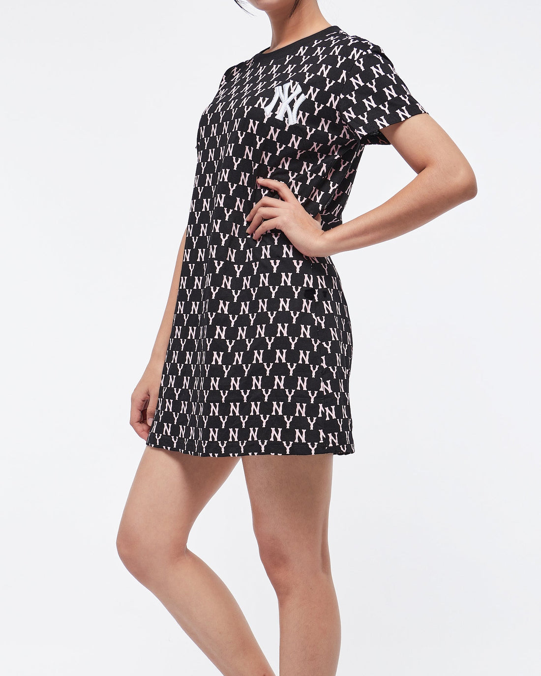 LV Graffiti Over Printed Lady T-Shirt Dress 50.90