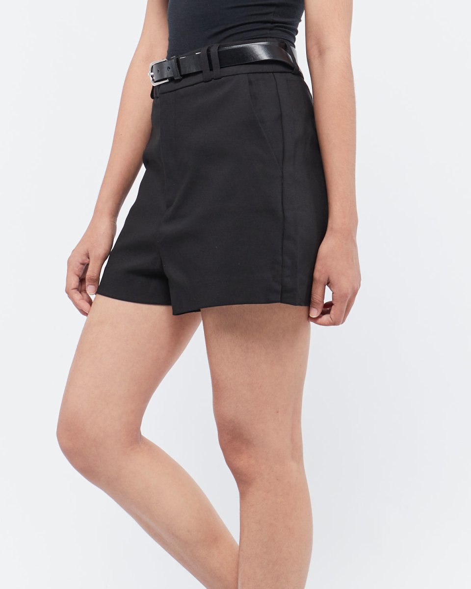 MOI OUTFIT-Office Lady High Waist Short 15.90