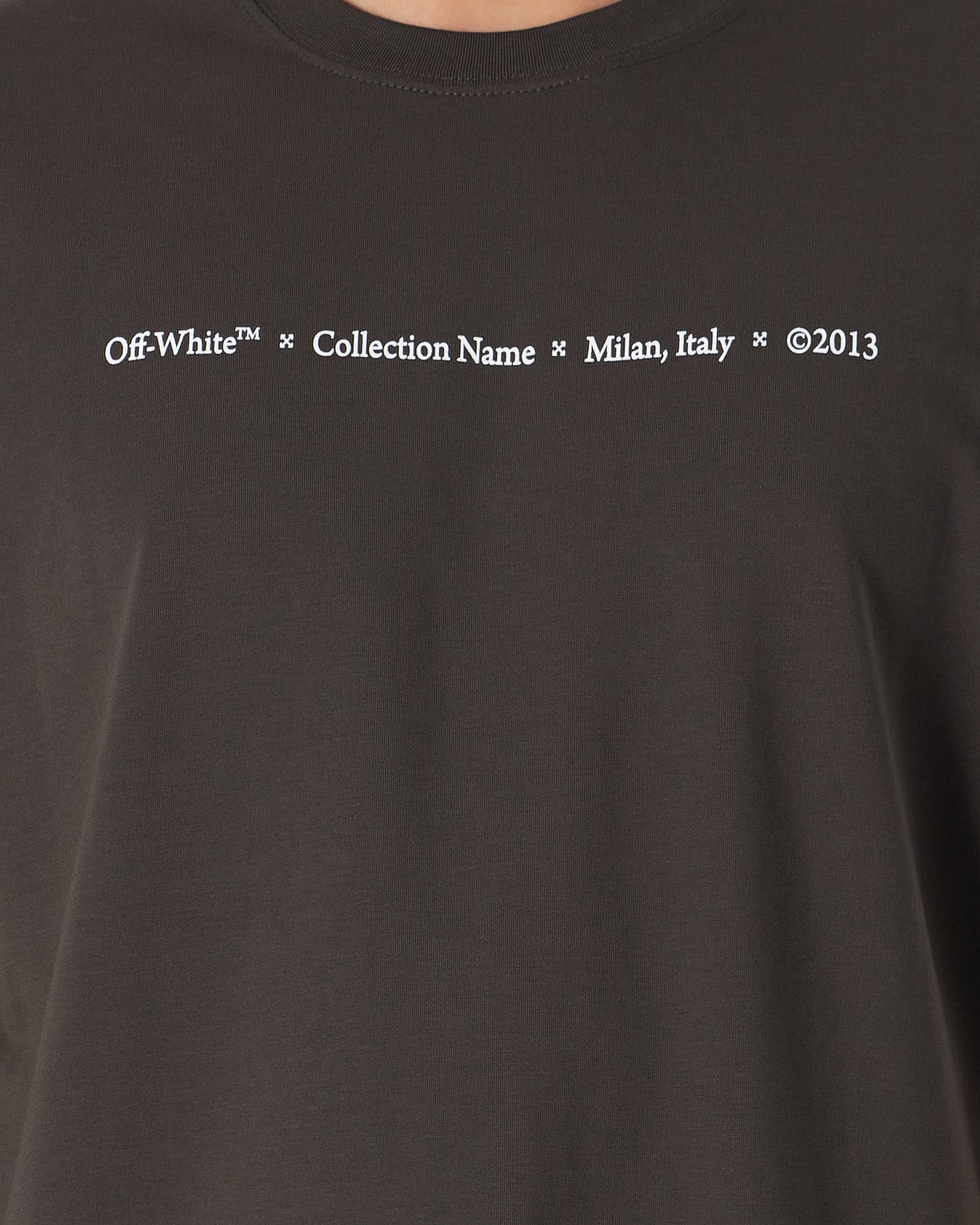 MOI OUTFIT-OW Back Cross Arrow Men Grey T-Shirt 18.90
