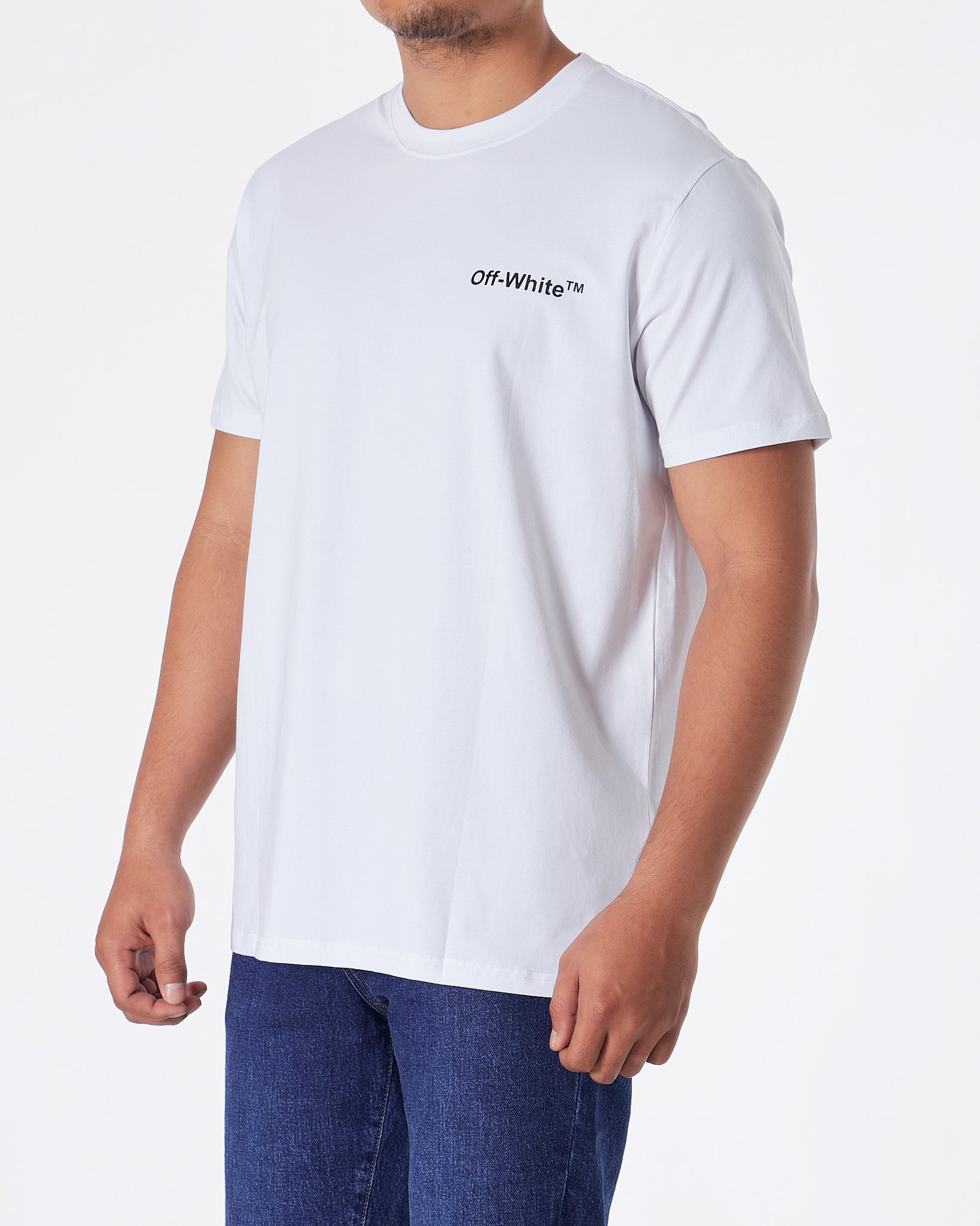 MOI OUTFIT-OW Cross Back Arrow Men White T-Shirt 16.90