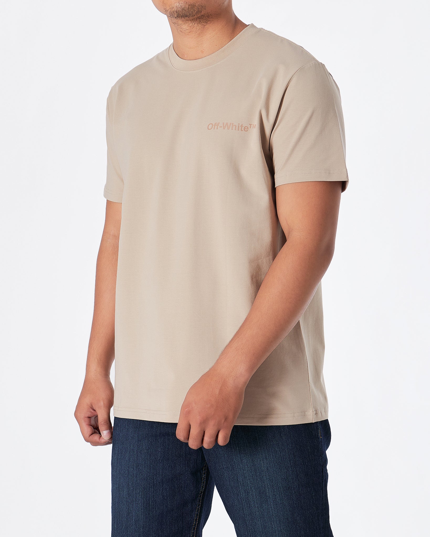 MOI OUTFIT-OW Men Cream T-Shirt 17.90