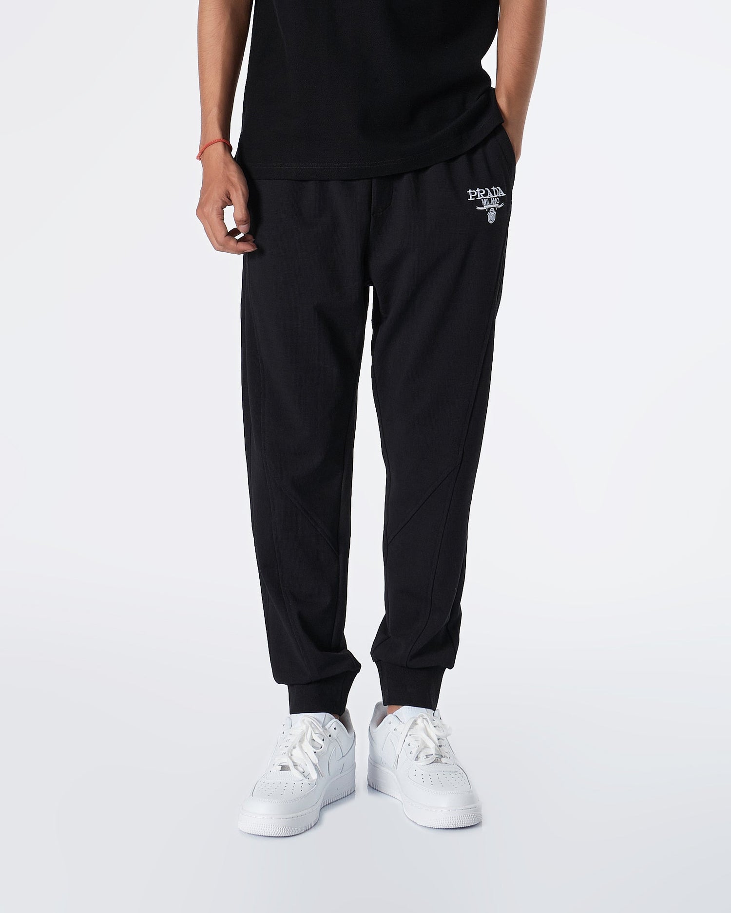 MOI OUTFIT-PD Milano Men Joggers 69.90