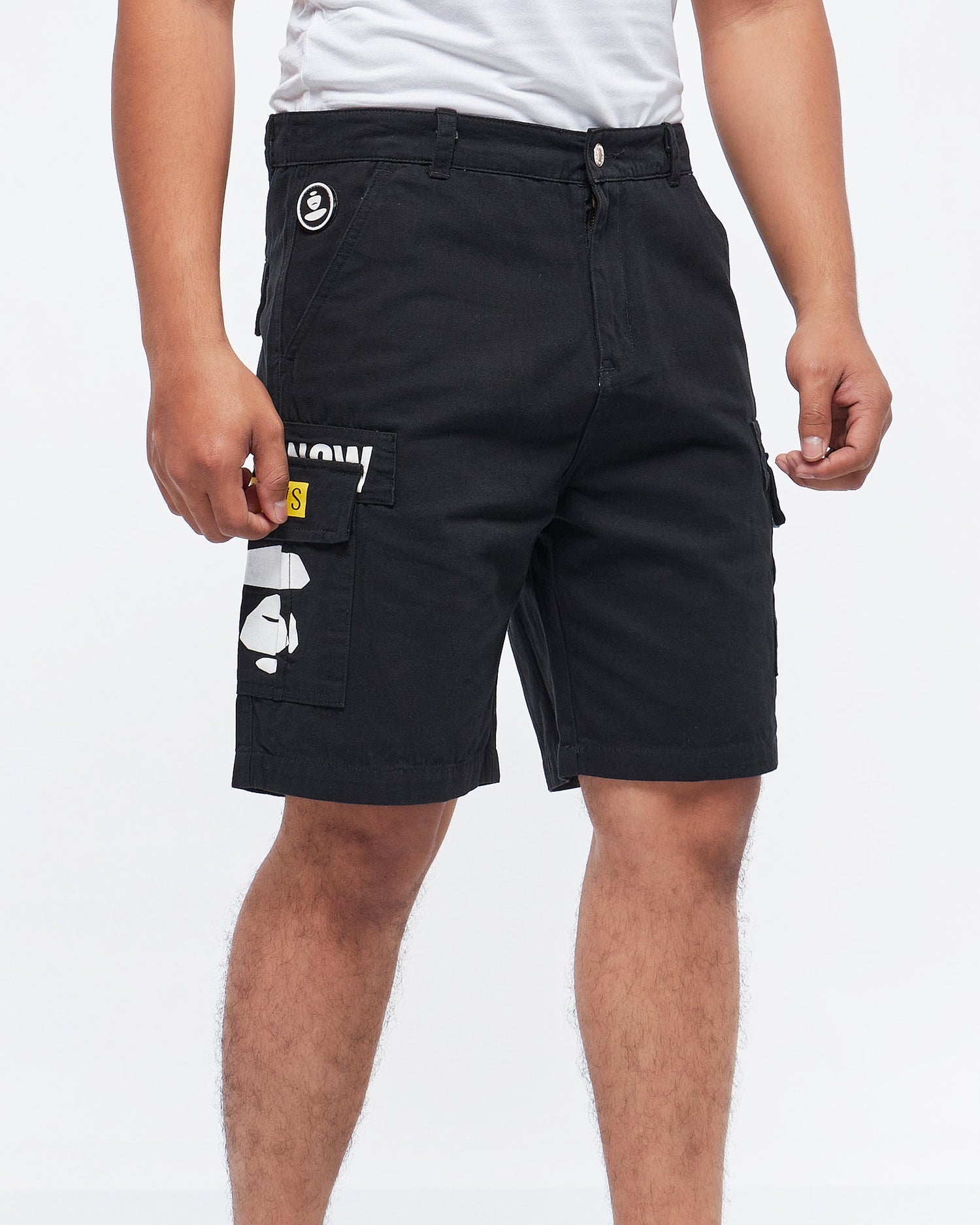MOI OUTFIT-Side Pocket Men Shorts 29.90