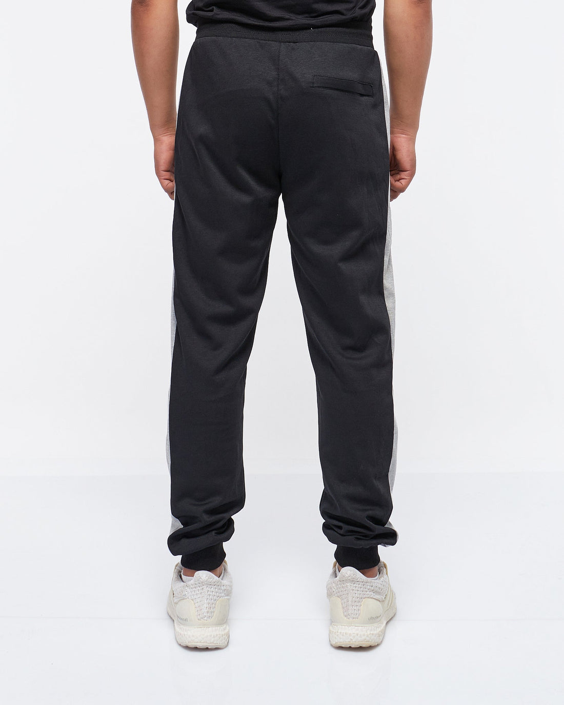 MOI OUTFIT-Side Striped Logo Printed Men Jogger 18.90