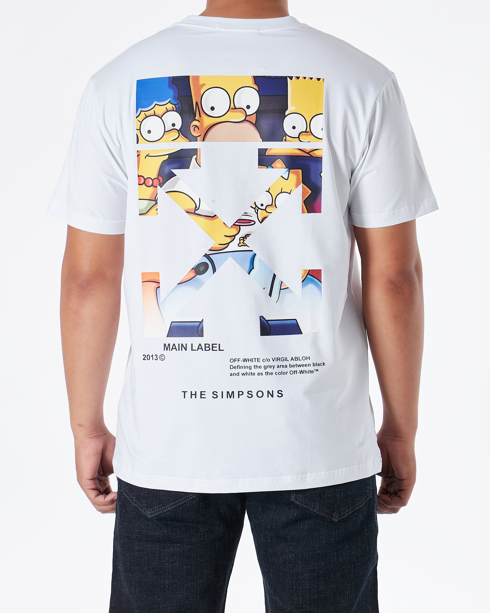 MOI OUTFIT-Simpsons Cross Arrow Printed Men T-Shirt 19.90